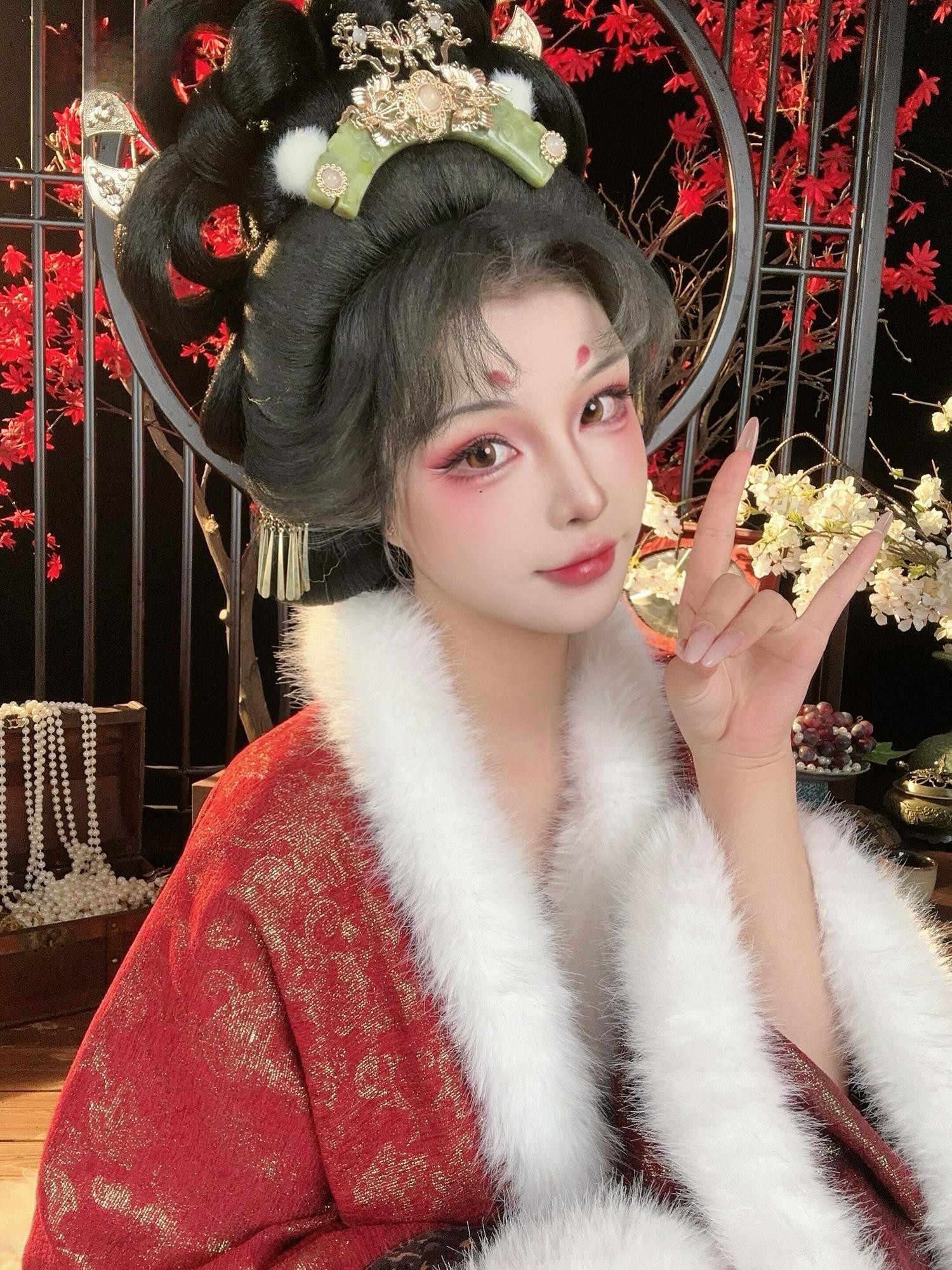 yuuhui玉汇 妲己 Daji the Fox [43P-352MB]