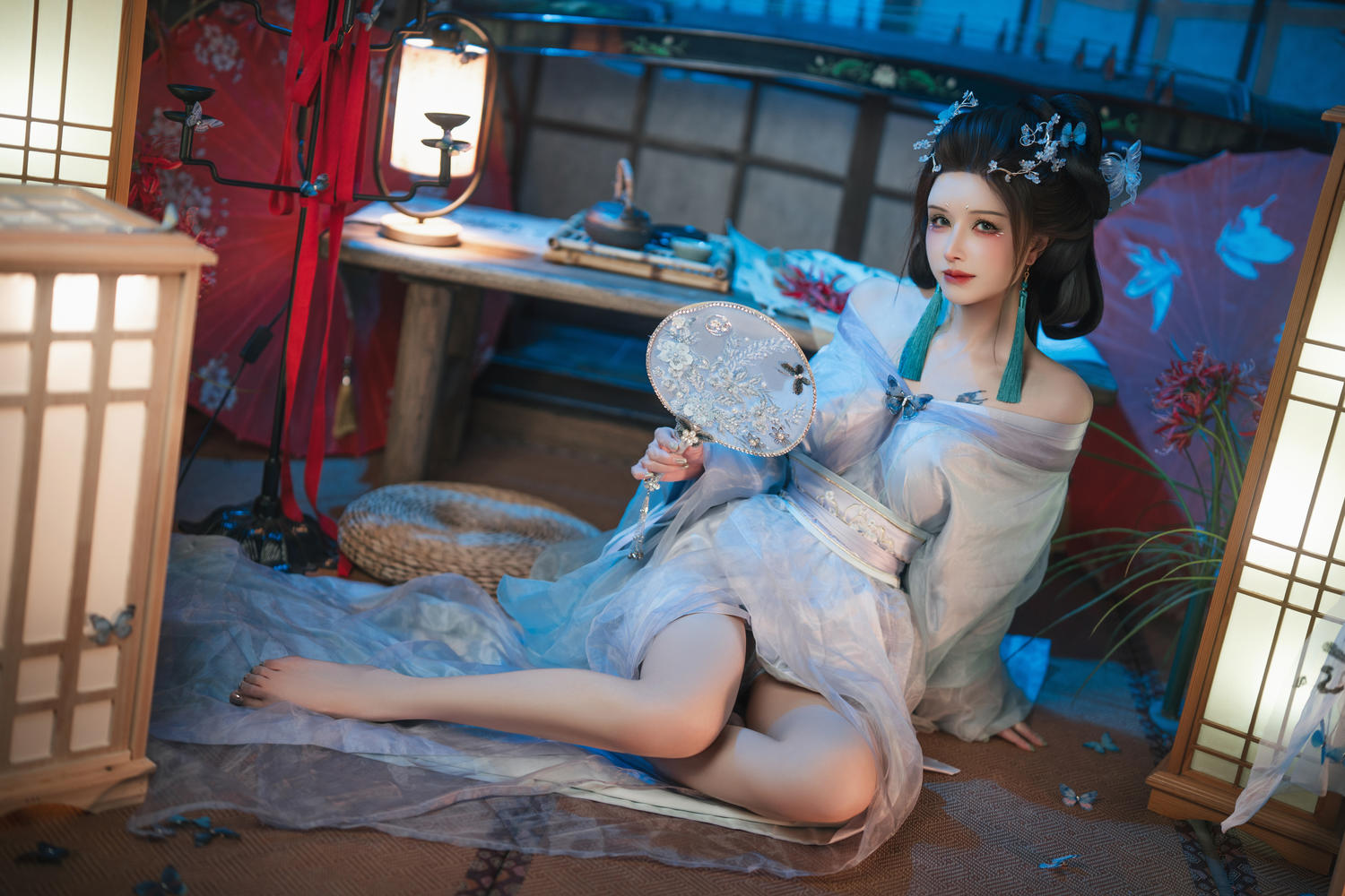 鹿八岁 碎蝶梦 [195P1V-1.82GB]