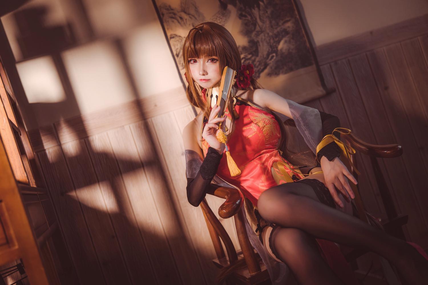 coser衣衣 - 少女前线红牡丹 [19P]