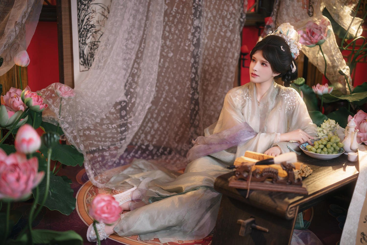 鹿八岁 粽你枕相思 [209P1V-1.95GB]