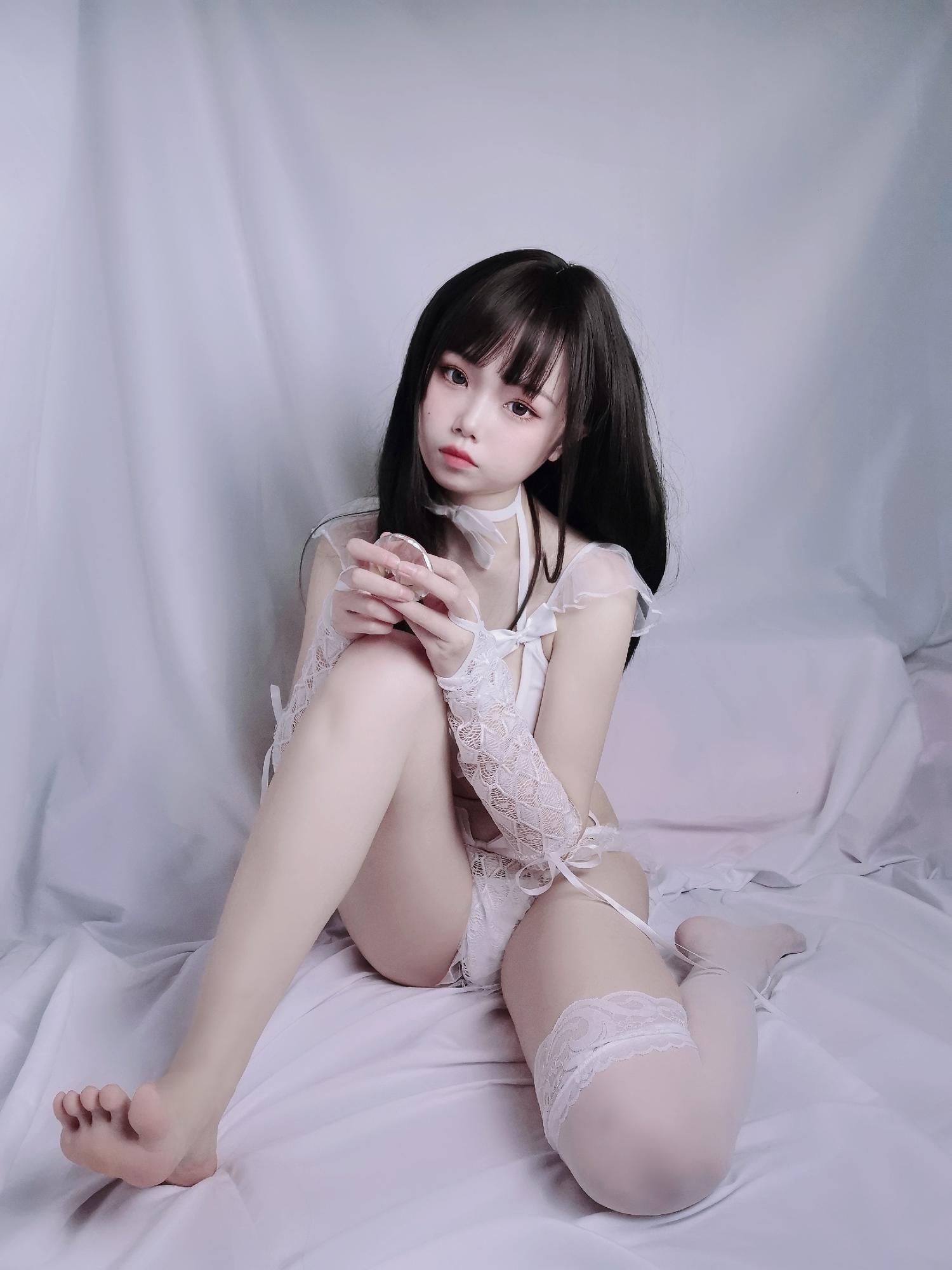 七月喵子 - 纯洁新娘 [45P]