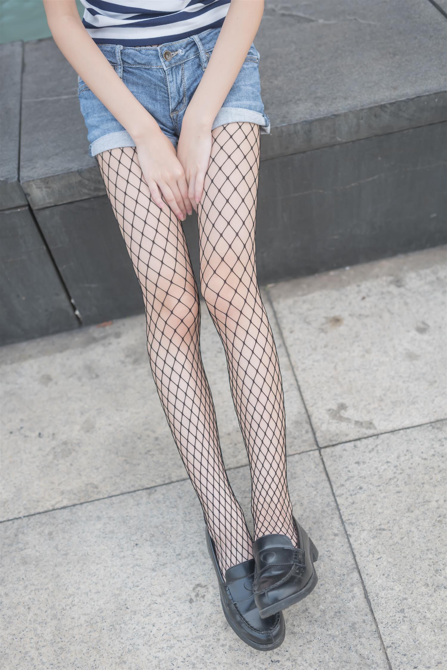 风之领域 NO.027 稚嫩的黑网袜 [50P-225MB]