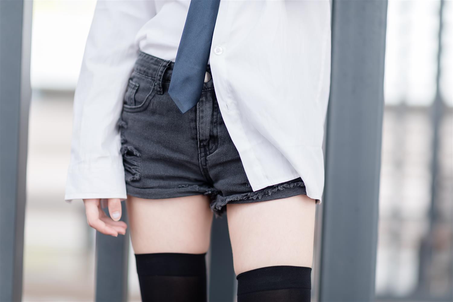 风之领域 NO.039 白衬衫黑丝美腿 [49P-209MB]