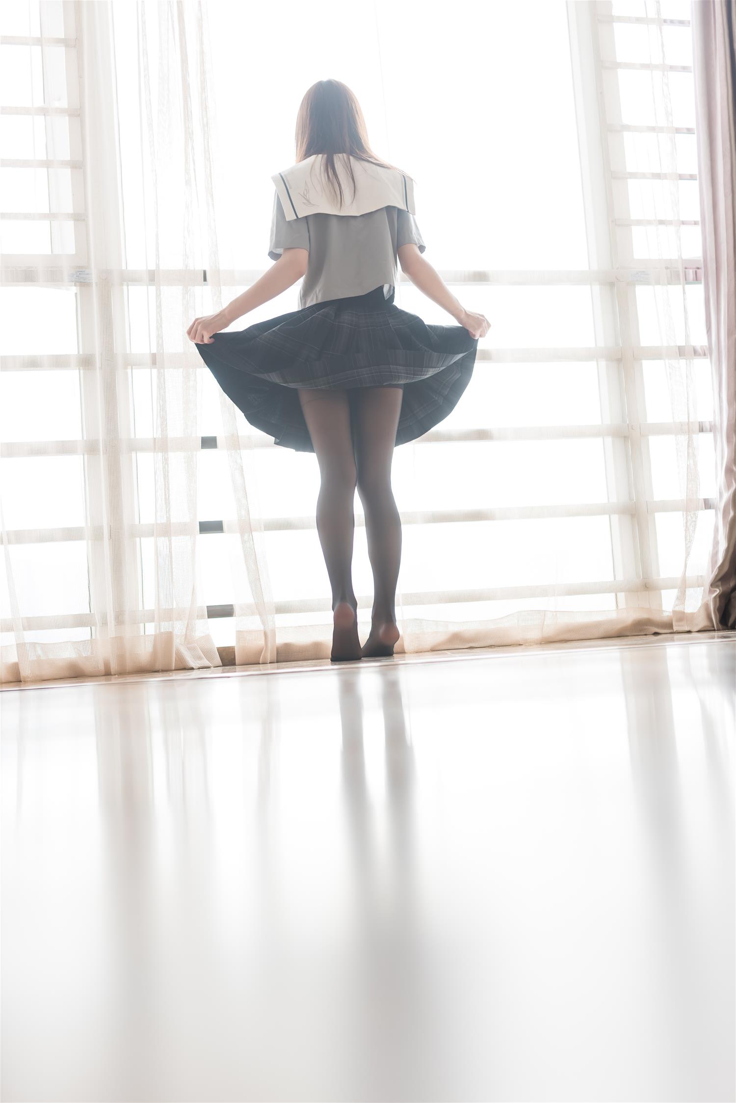 风之领域 NO.044 黑丝短裙 [49P-192MB]