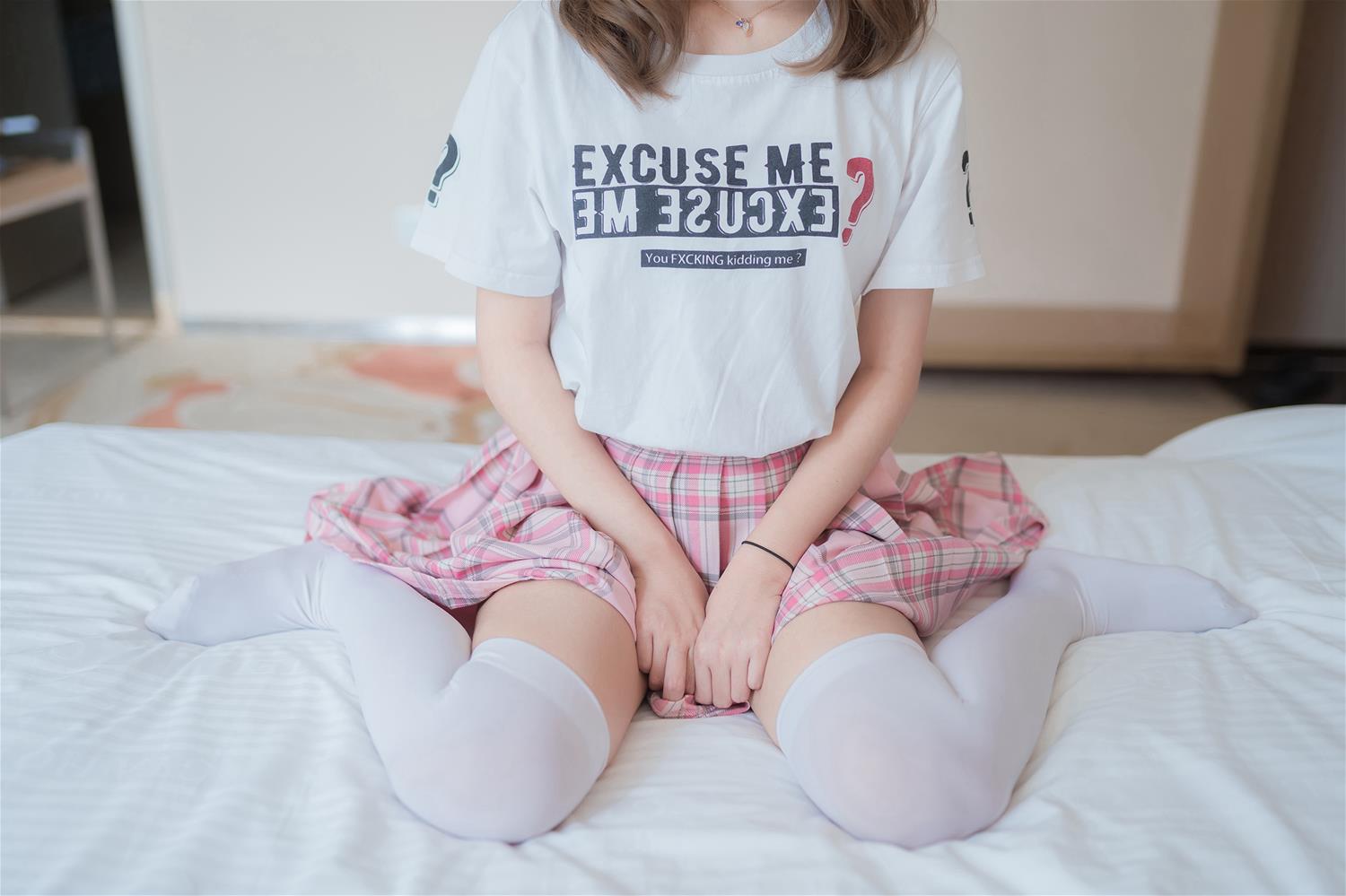 风之领域 NO.066 超美气质格子裙少女 [45P-218MB]