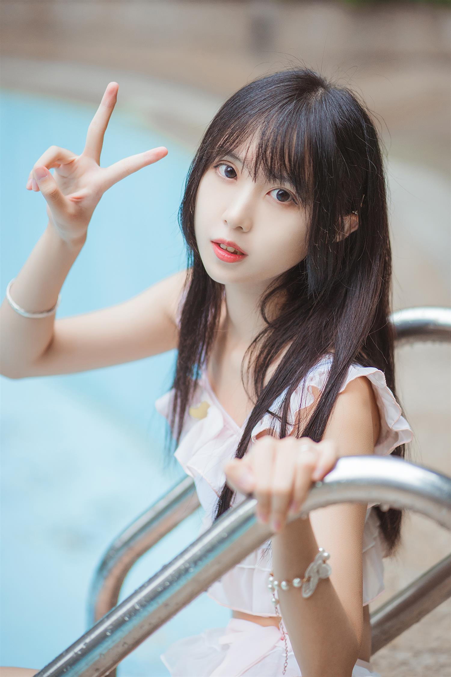 风之领域 NO.088 泳池里的少女 [40P-163MB]