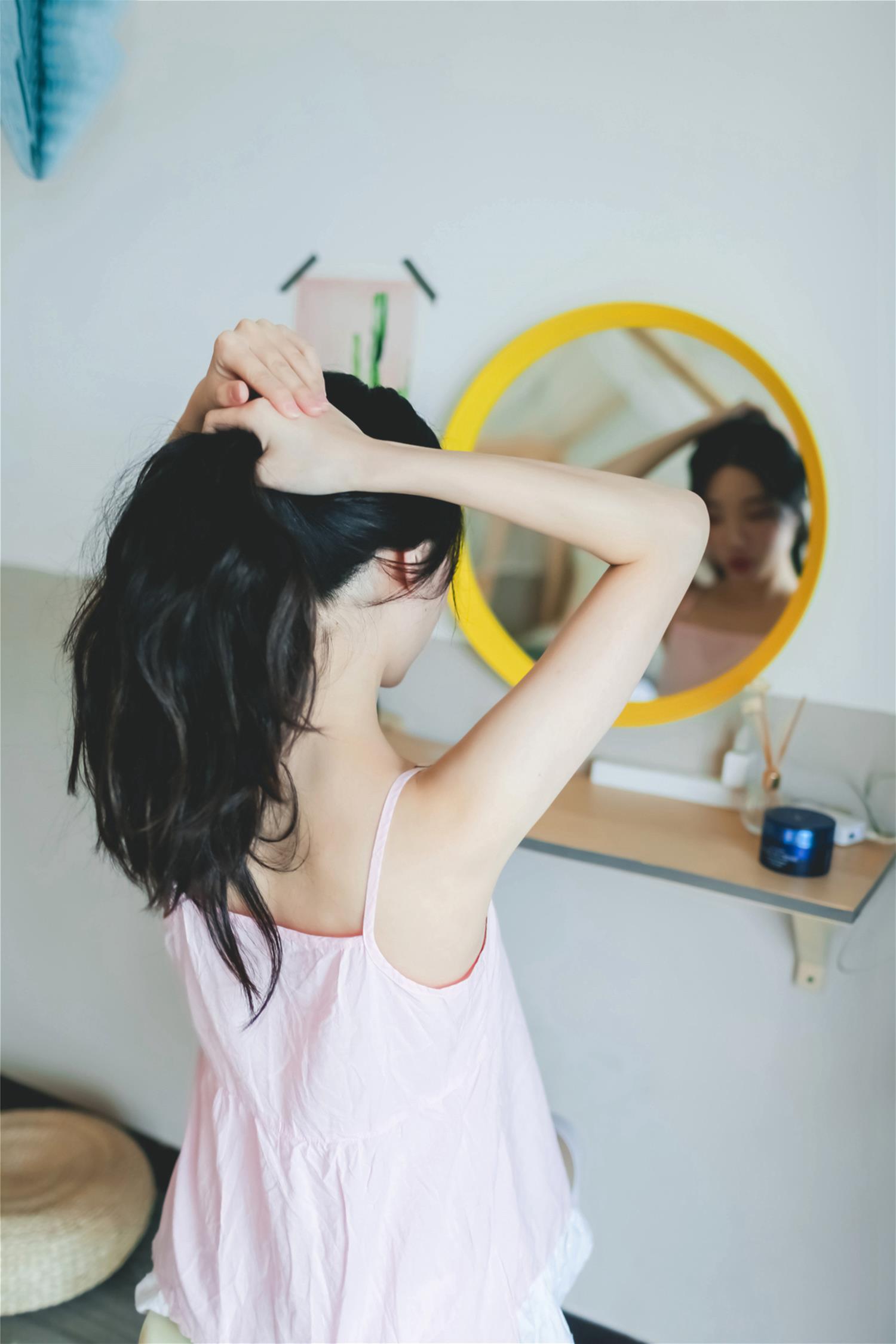 风之领域 NO.109 女神的白丝长腿 [35P-153MB]