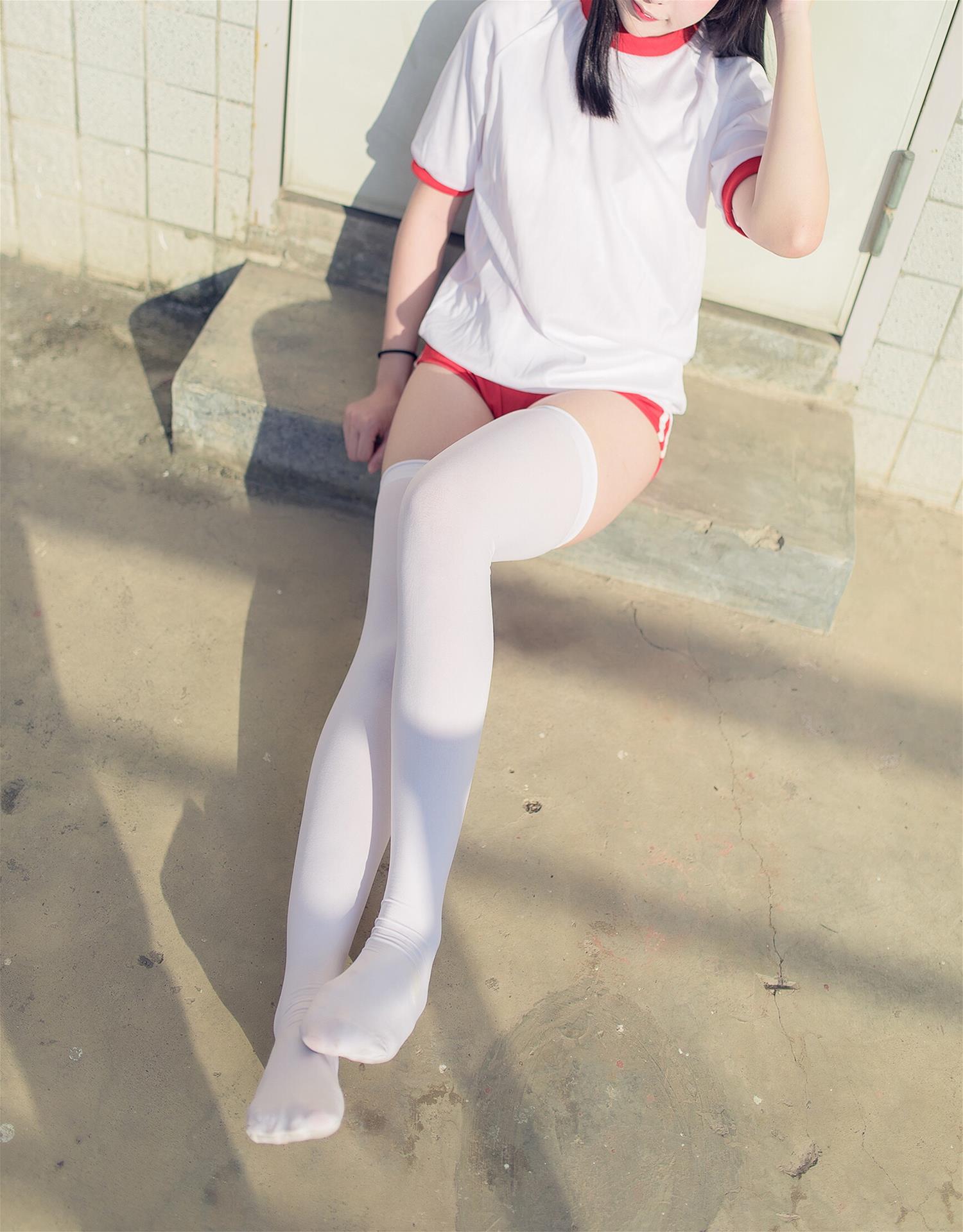 风之领域 NO.111 体育课的操场上 [48P-280MB]