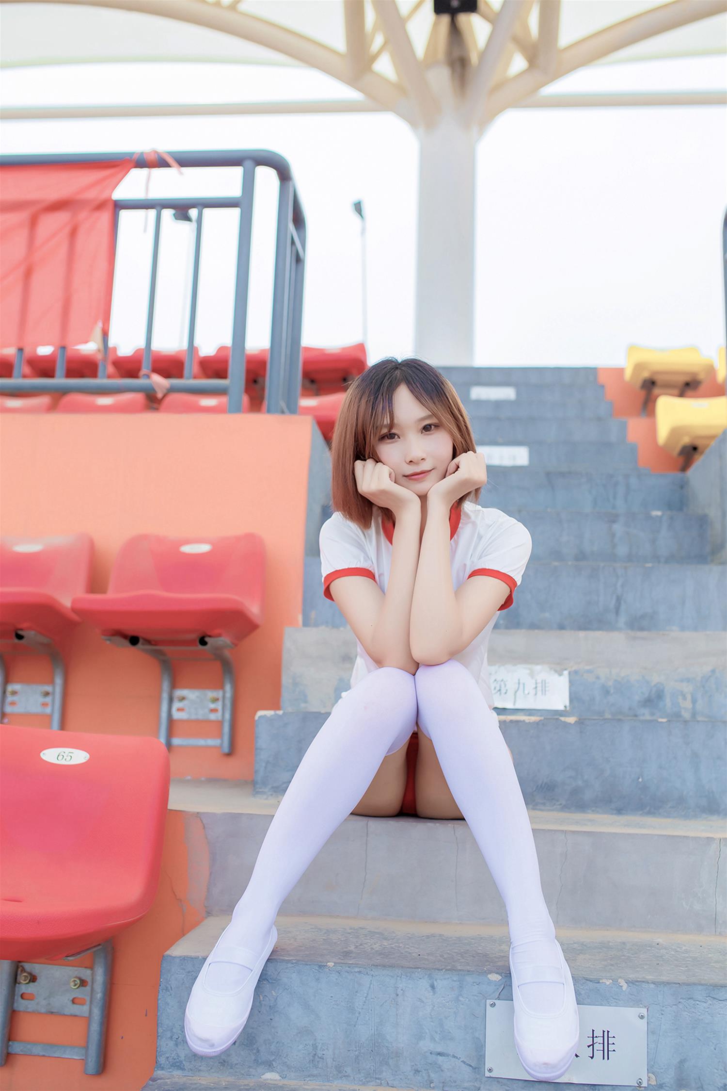 风之领域 NO.127 体育场上的少女[42P-260MB]