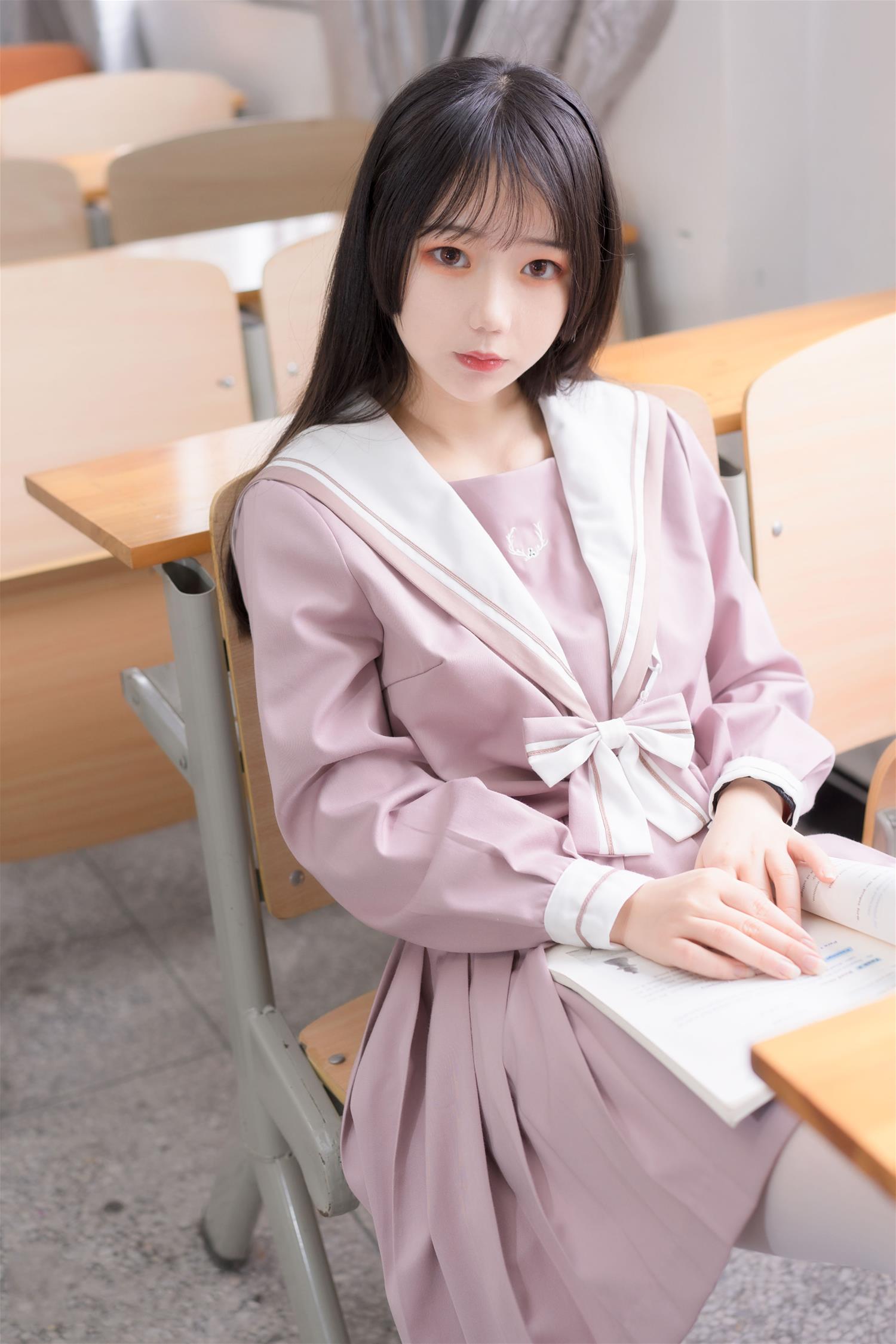 风之领域 NO.211 粉色JK小姐姐 [49P-311MB]