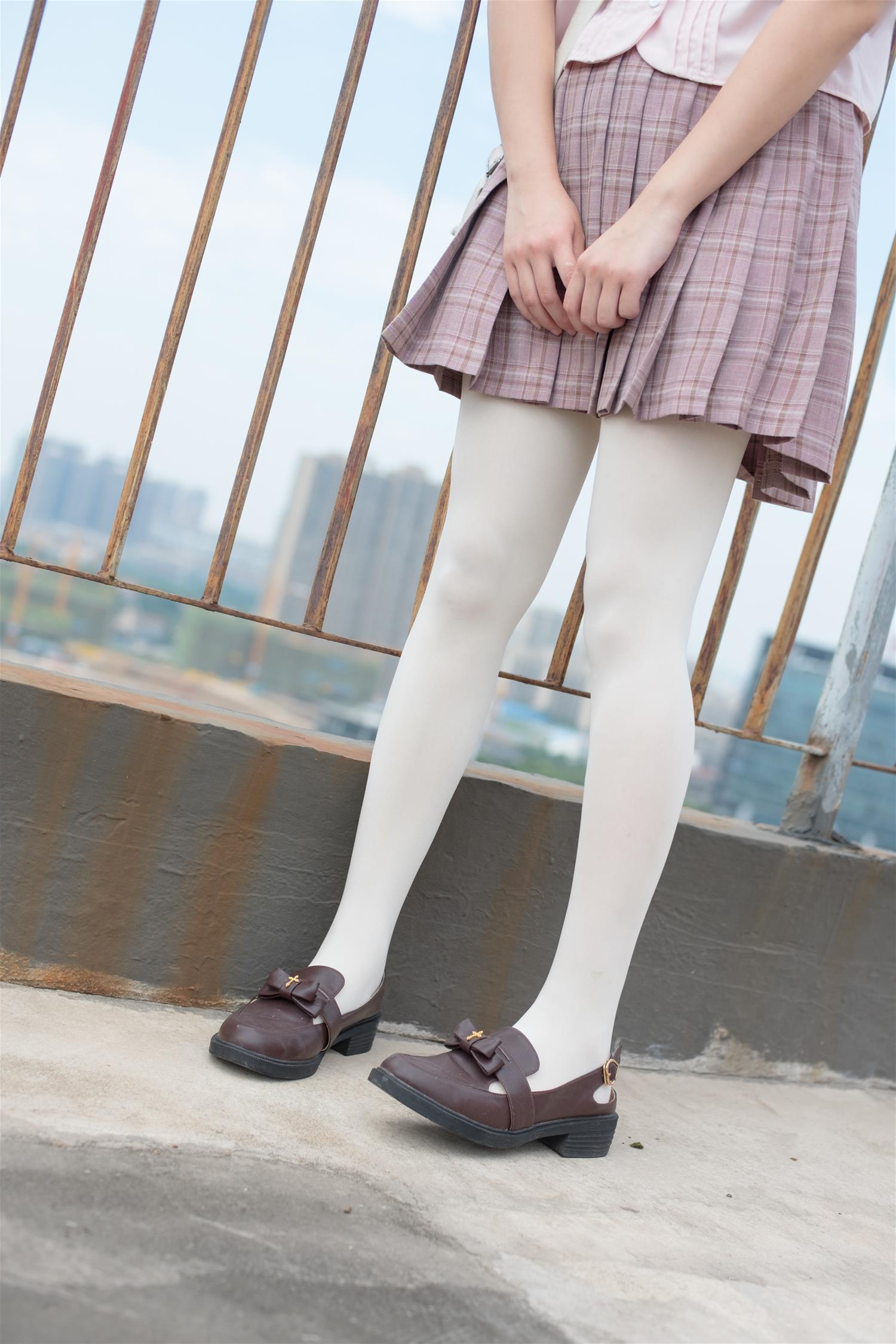 森萝财团 BETA-001 高中生的户外白丝 [91P-514MB]