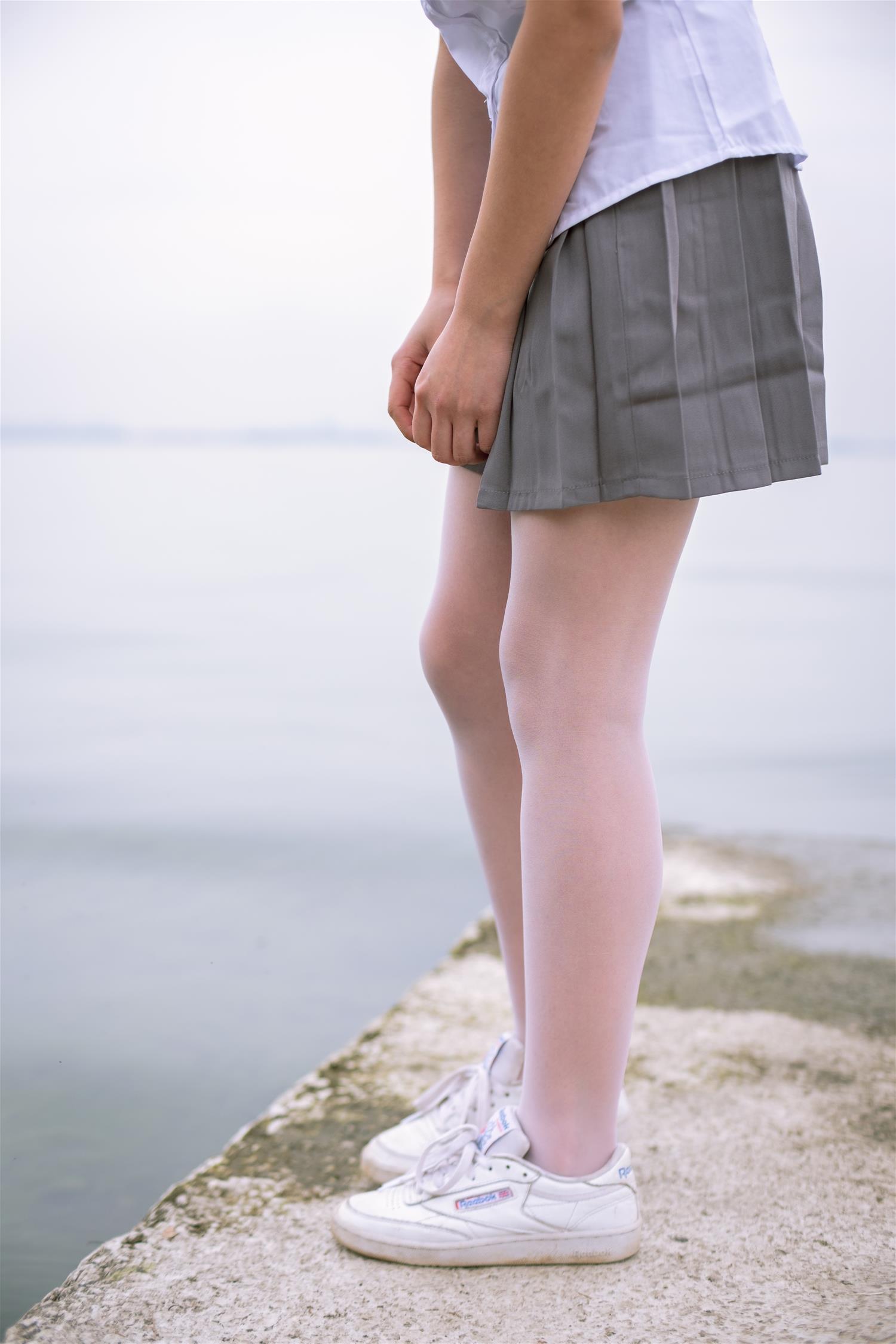 森萝财团 BETA-014 学生妹的外拍写真 [85P-946MB]