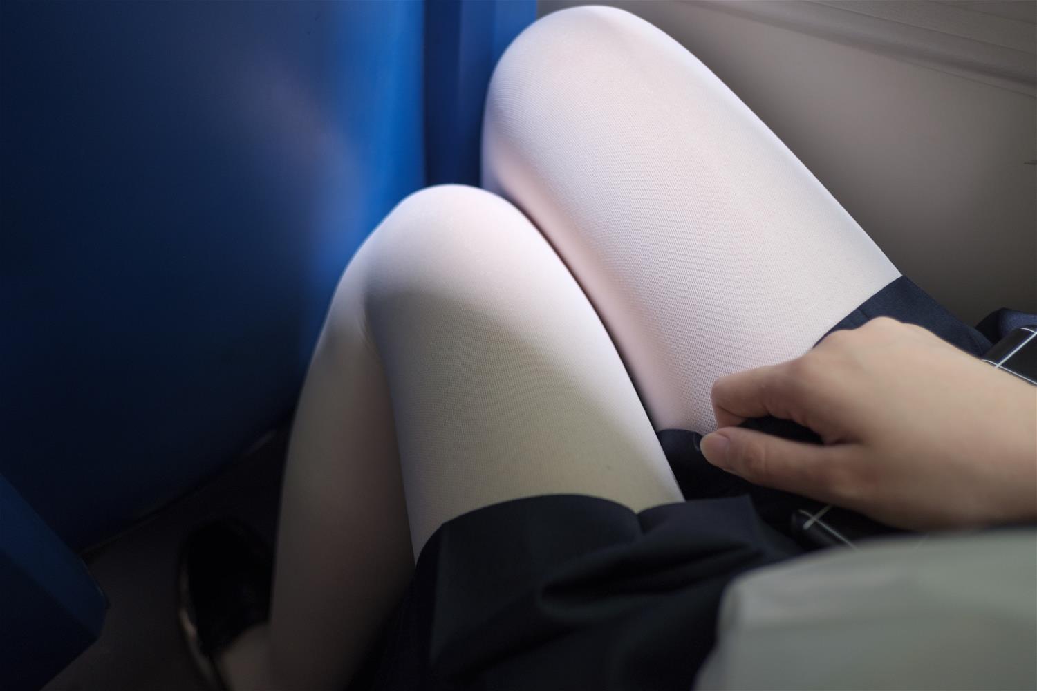 森萝财团 BETA-017 JK白丝美足 [83P-688MB]