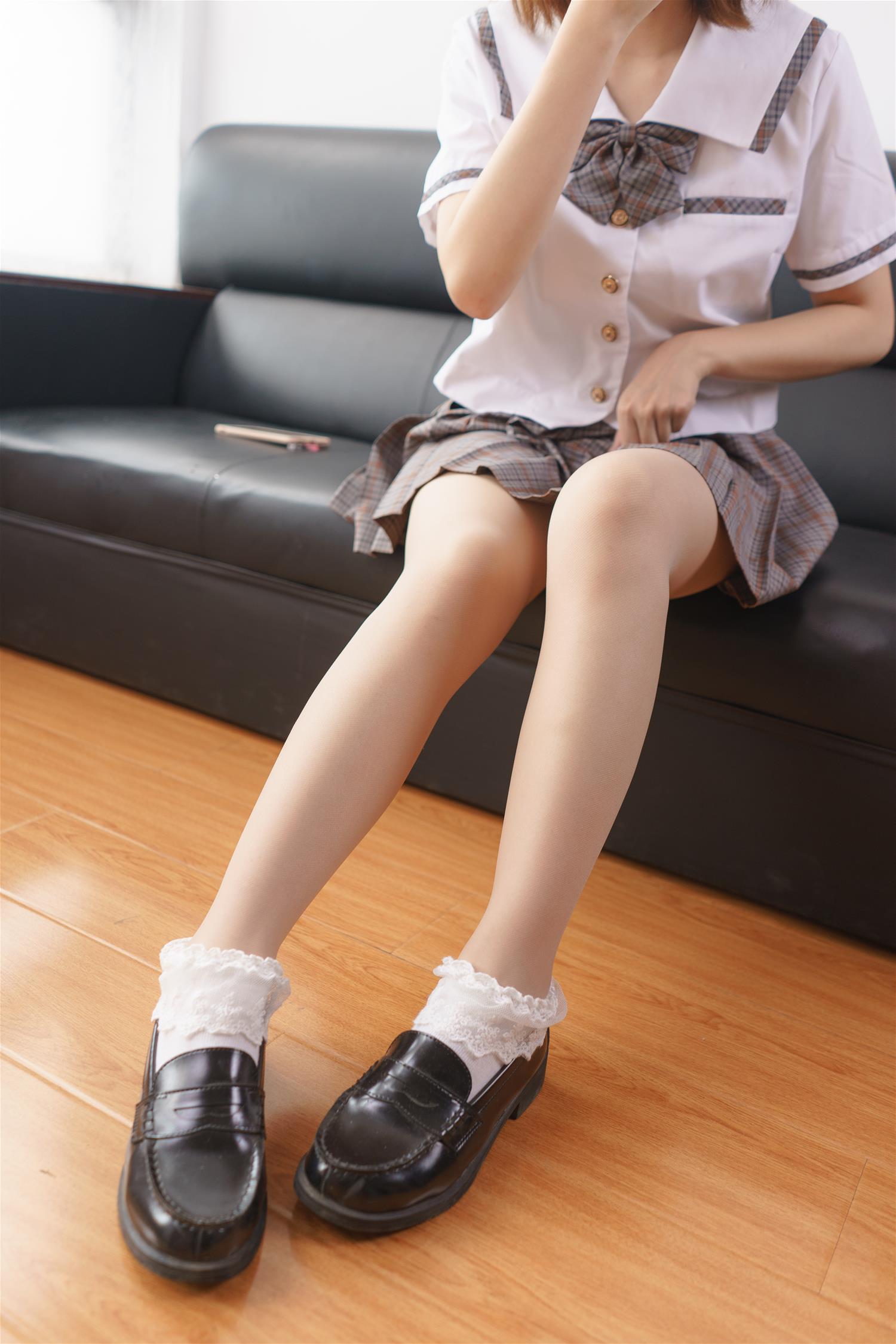 森萝财团 BETA-025 校服肉丝少女 [101P-1.03GB]