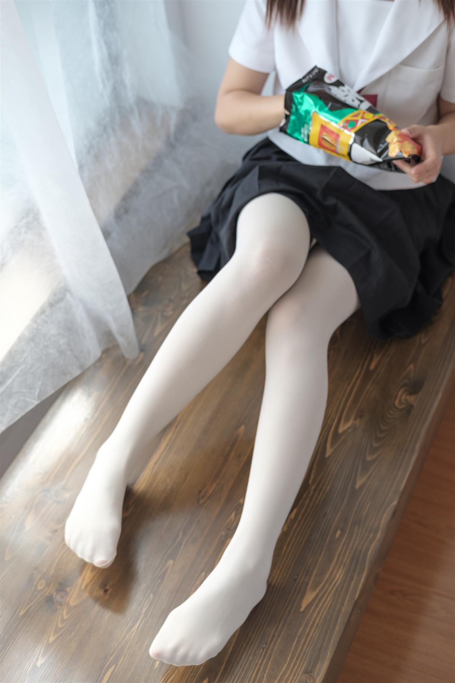 森萝财团 BETA-028 白丝美足学生妹 [60P-577MB]