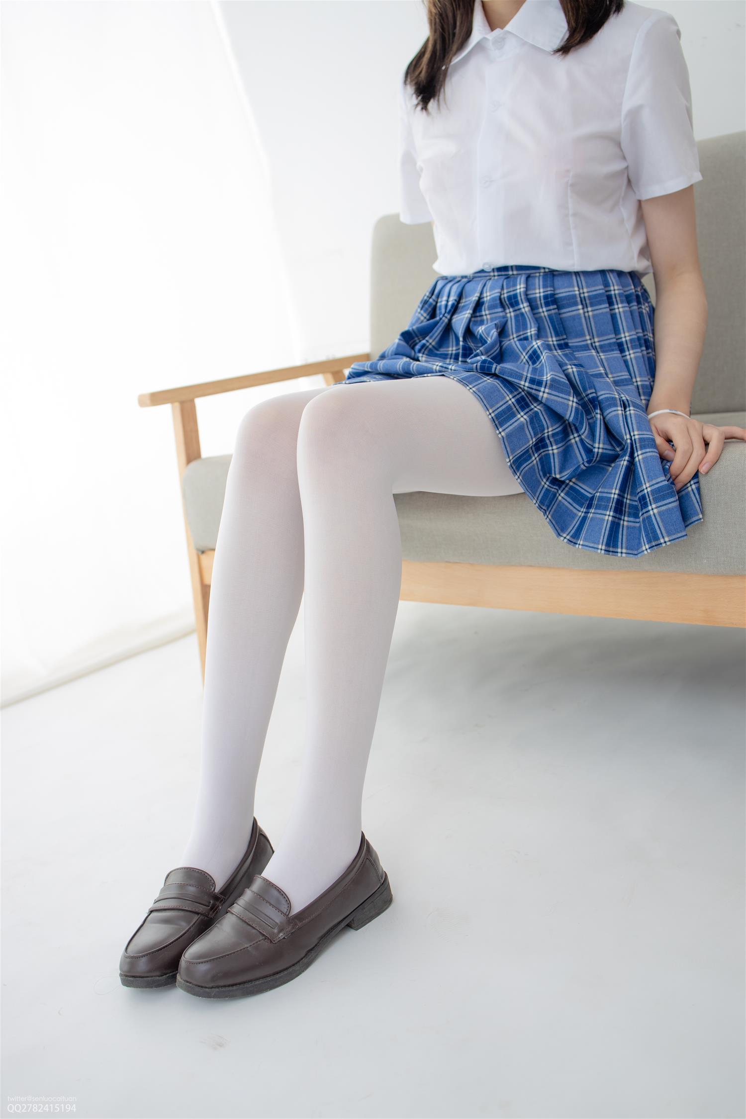 森萝财团 JKFUN-044 定制02 Aika 80D白丝 [25P1V-1.12GB]