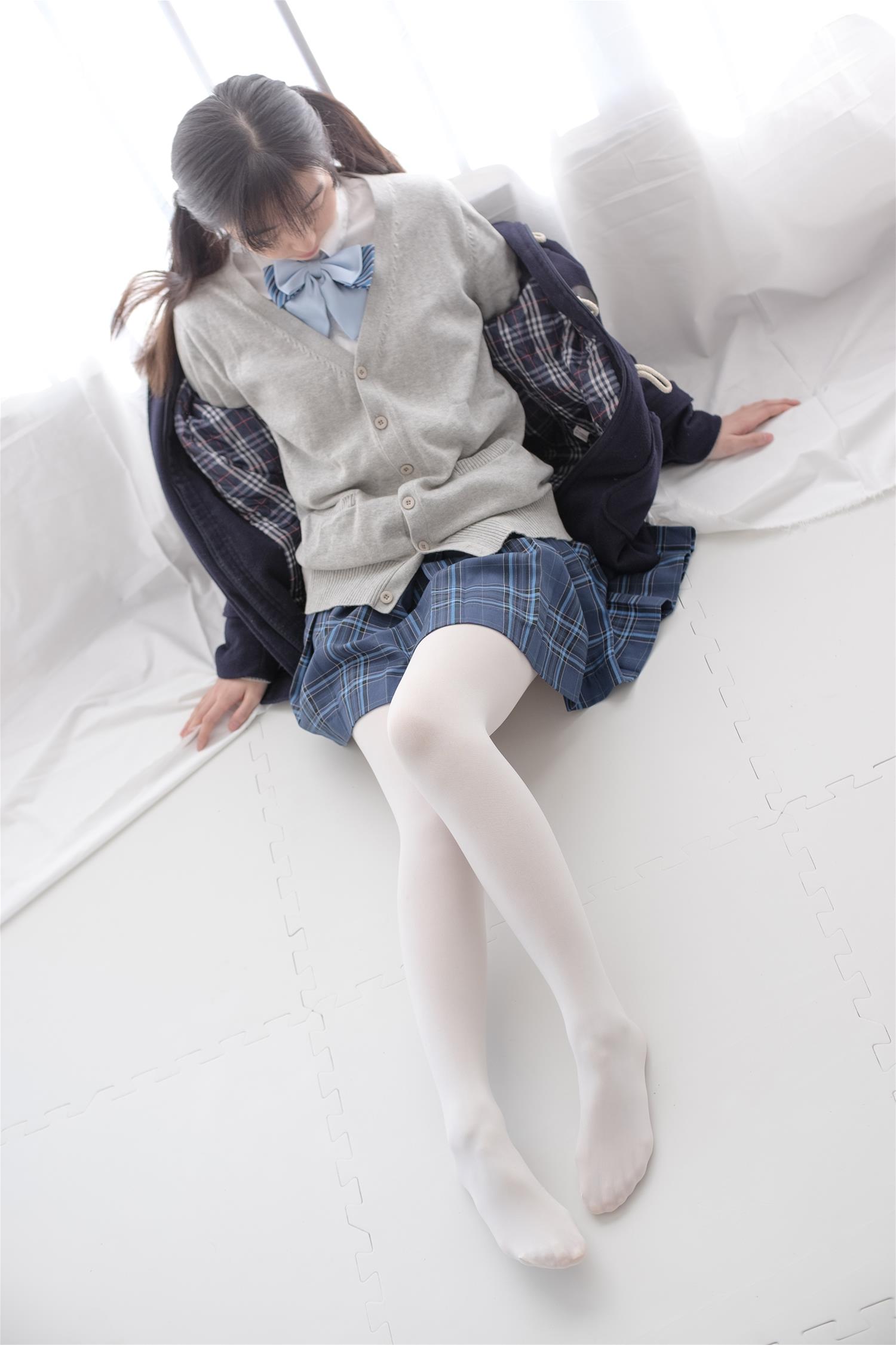 森萝财团 R15-047 心中的白丝 [114P-577MB]