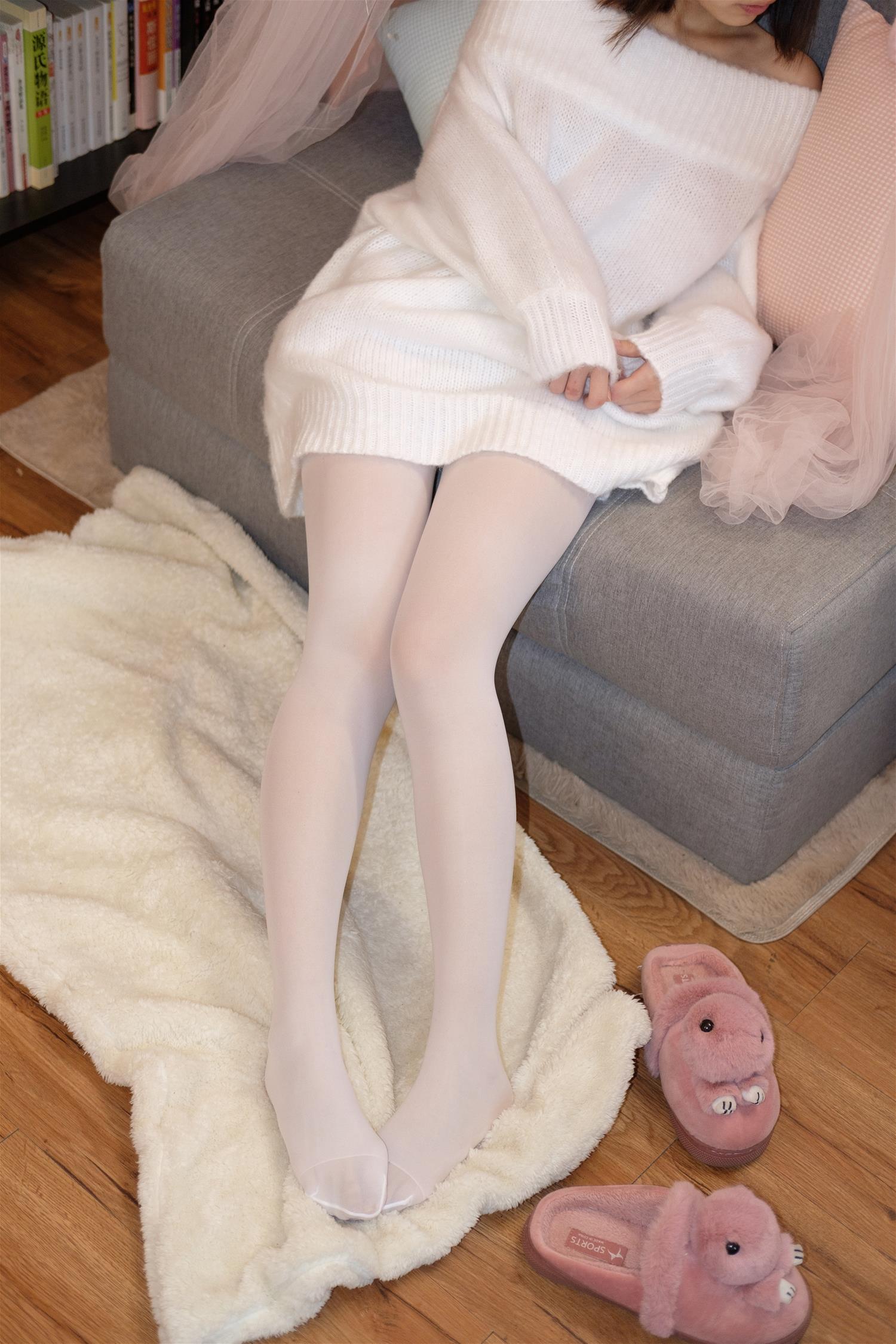 森萝财团 X-012 白丝白毛衣 [110P1V-1.82GB]