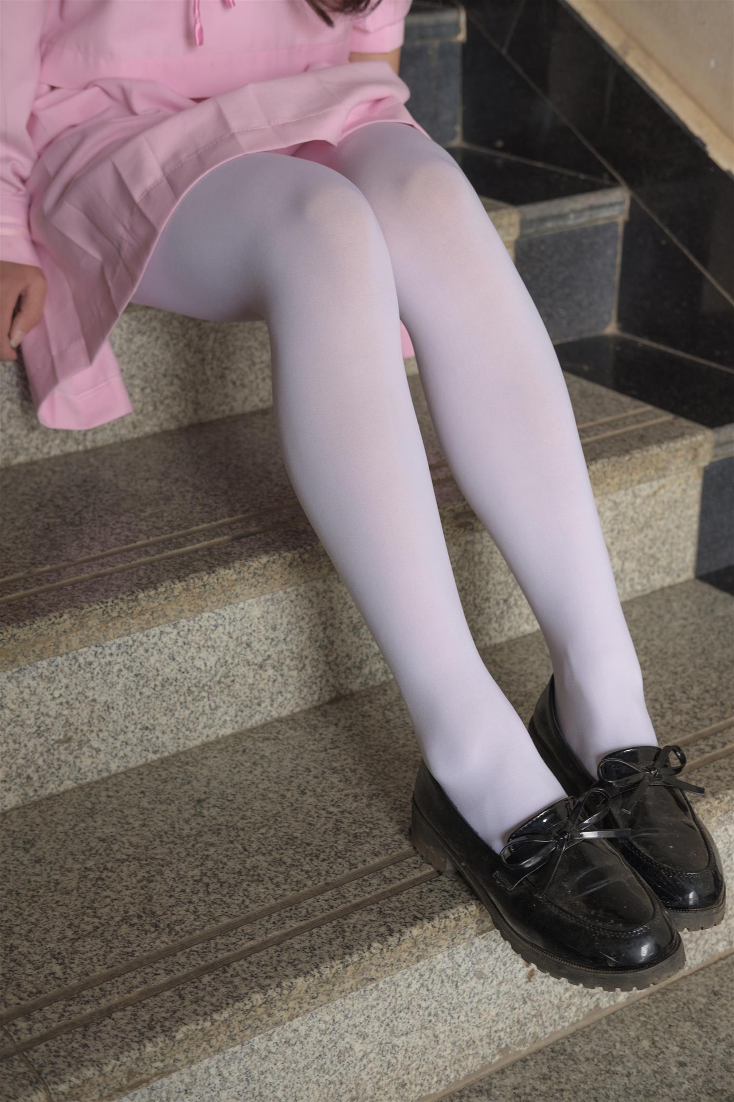 森萝财团 X-026 JK粉色校服白丝 [113P1V-1.80GB]