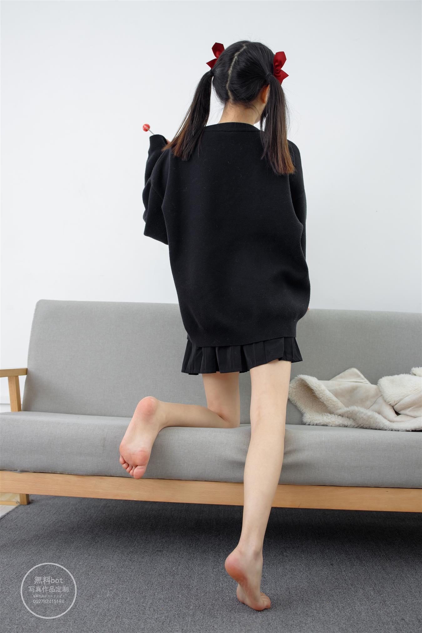 森萝财团 有料-020 奶糕 白丝13D+果足 [87P-1.17GB]