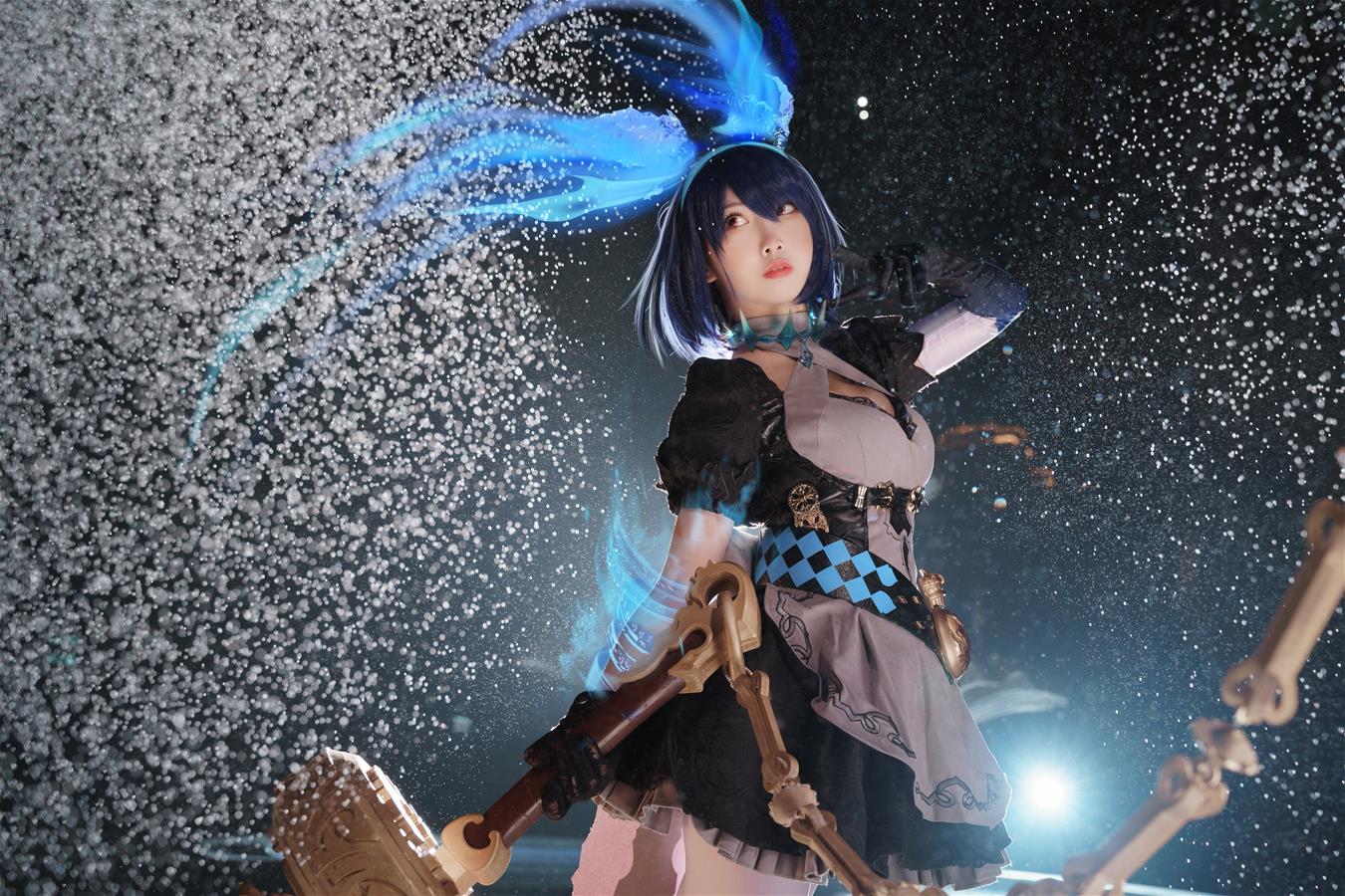 Coser面饼仙儿 爱丽丝 [18P-153MB]