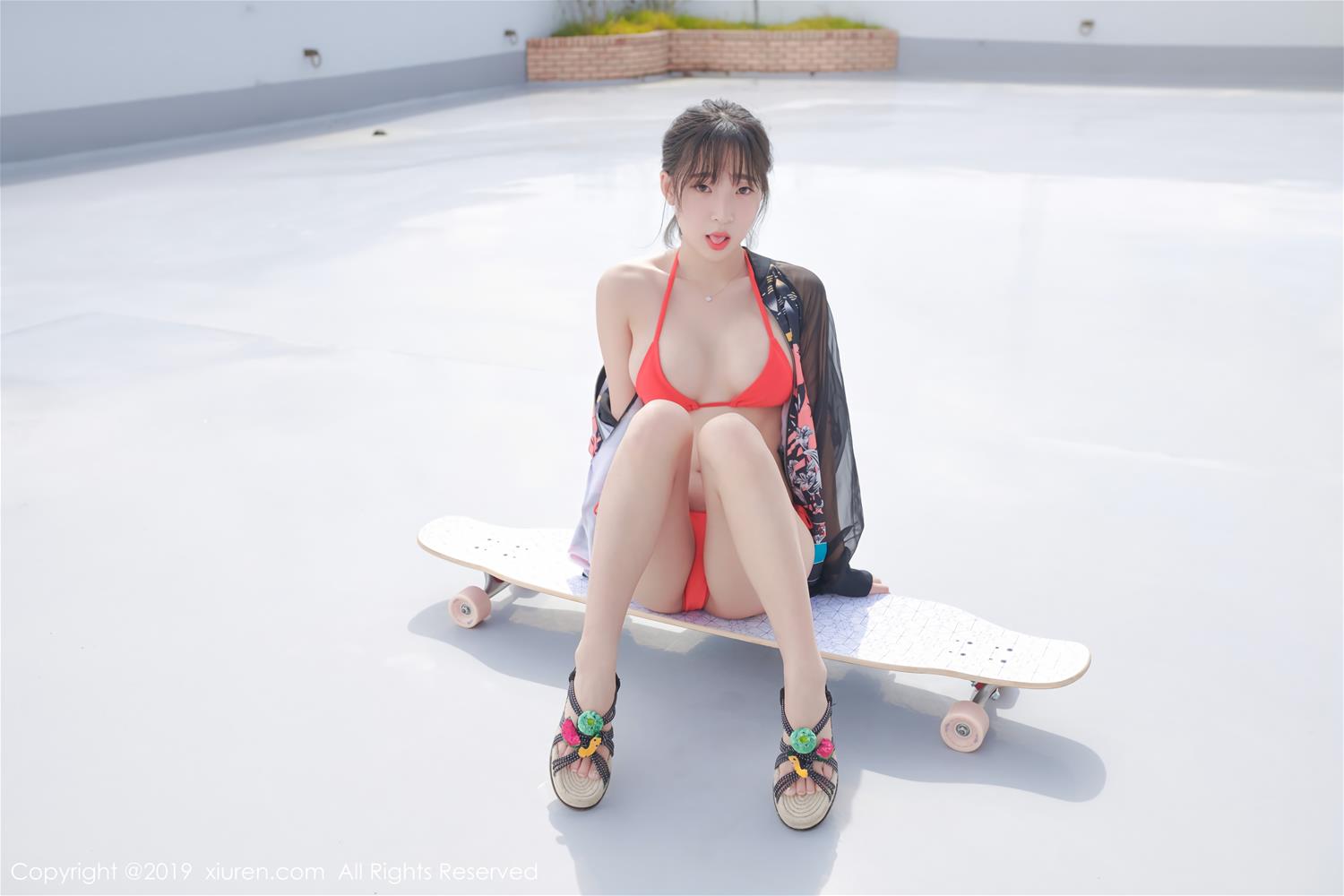 [XiuRen秀人网] 2019.01.08 NO.1304 模特_卿卿 [50P]