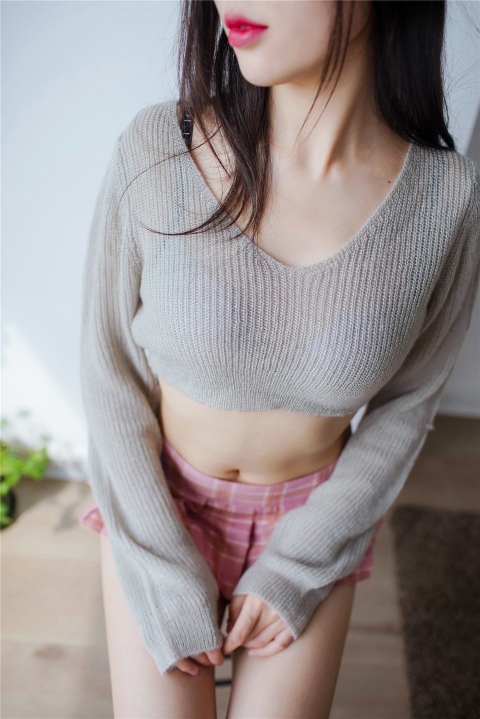 少女写真@毛衣短裙 [35P]