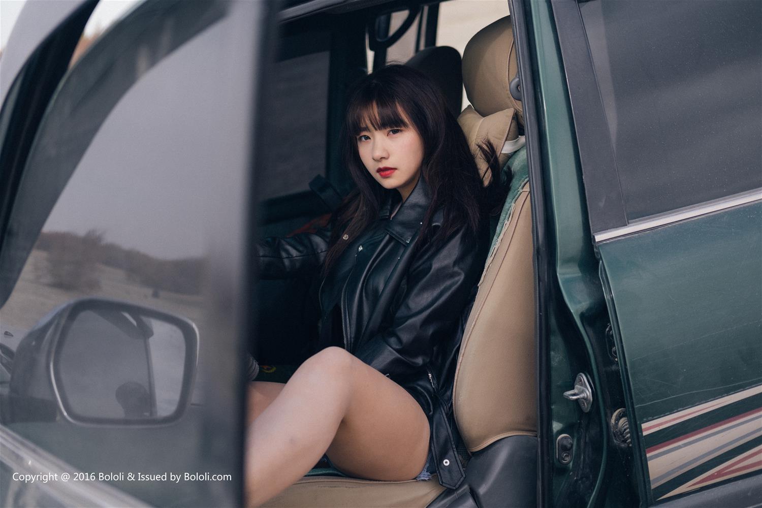 [Kimoe激萌文化] 2016.12.13 VOL.010 球球周闻 沙漠机车女 [52P]