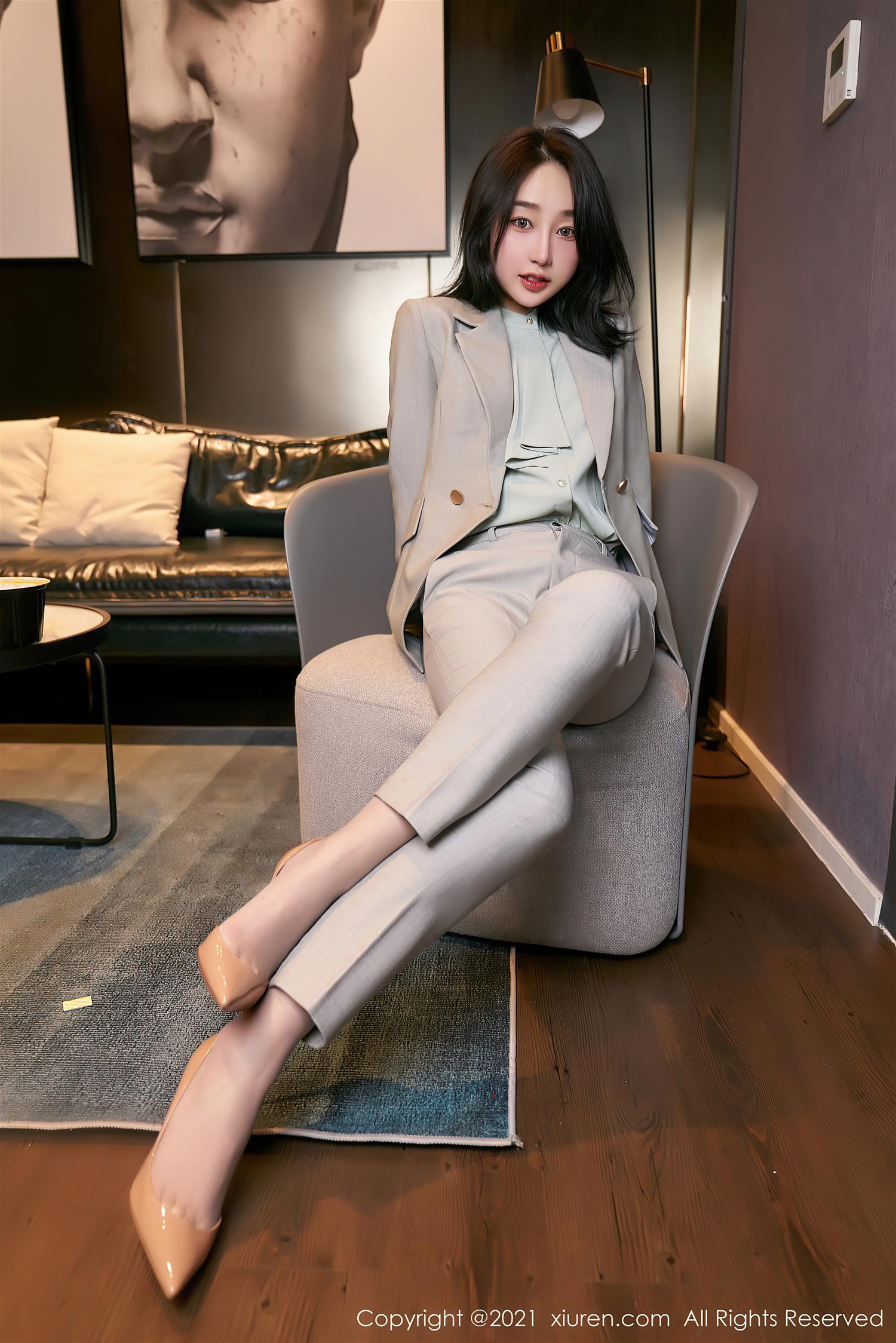 [XiuRen秀人网] 2021.01.15 NO.3009 九月生_ [100P]