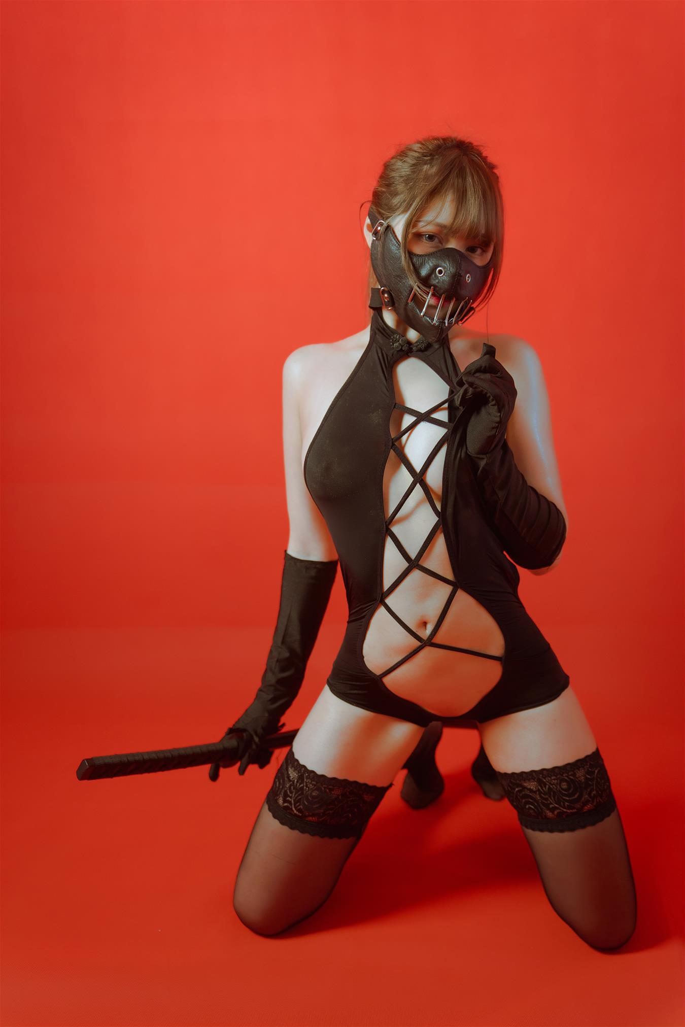 七月喵子 被捆的忍者 [60P1V-795MB]