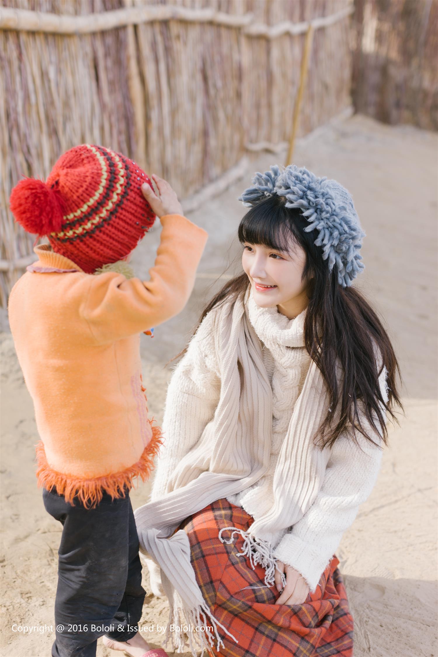 [Kimoe激萌文化] 2016.12.29 VOL.013 之应 秋画 沙漠旅拍 [41P]