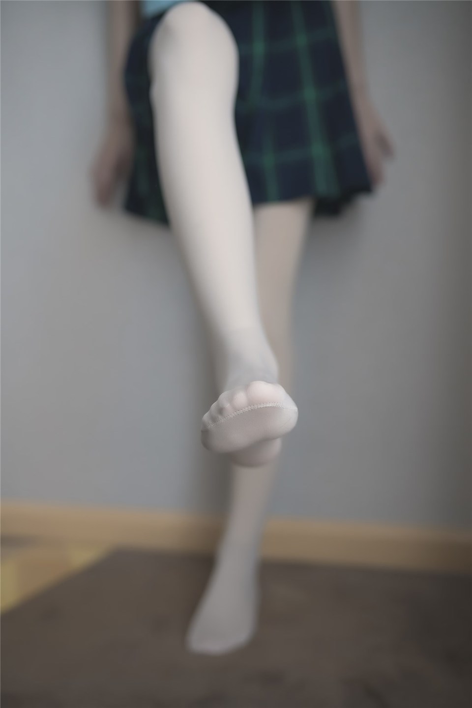 少女写真@这个腿也太细了吧 [40P]