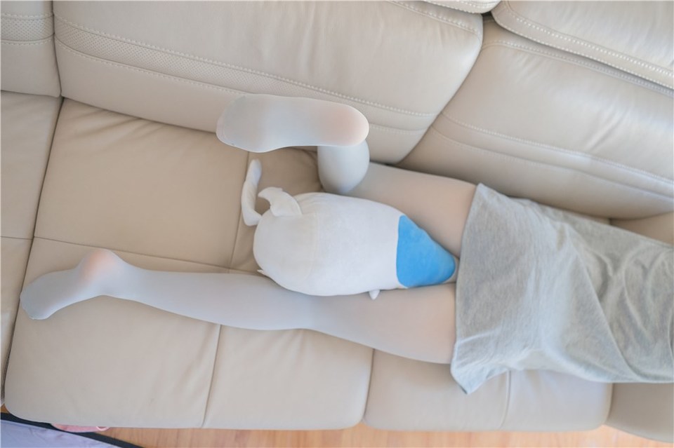 少女写真@喵喵的灰色丝袜 [44P]