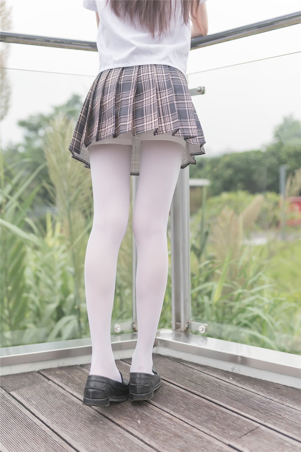 少女写真@芦苇丛里的白丝 [40P]