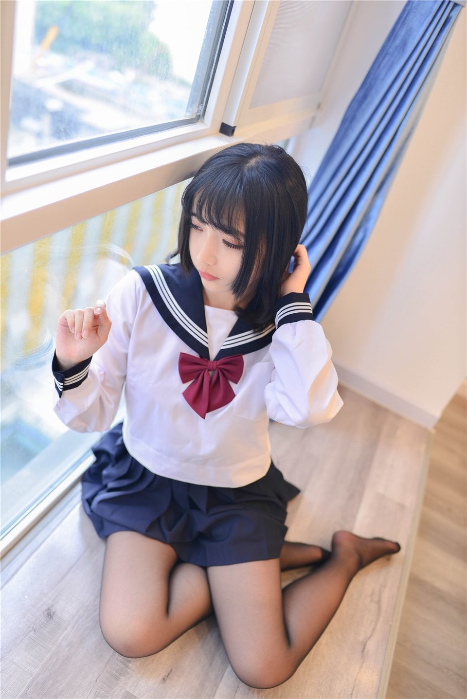 少女写真@制服下的死库水 [38P]