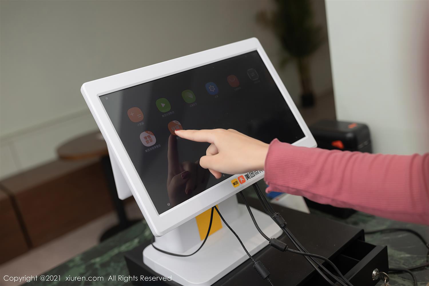 [XiuRen秀人网] 2021.01.18 NO.3017 唐安琪 [79P]