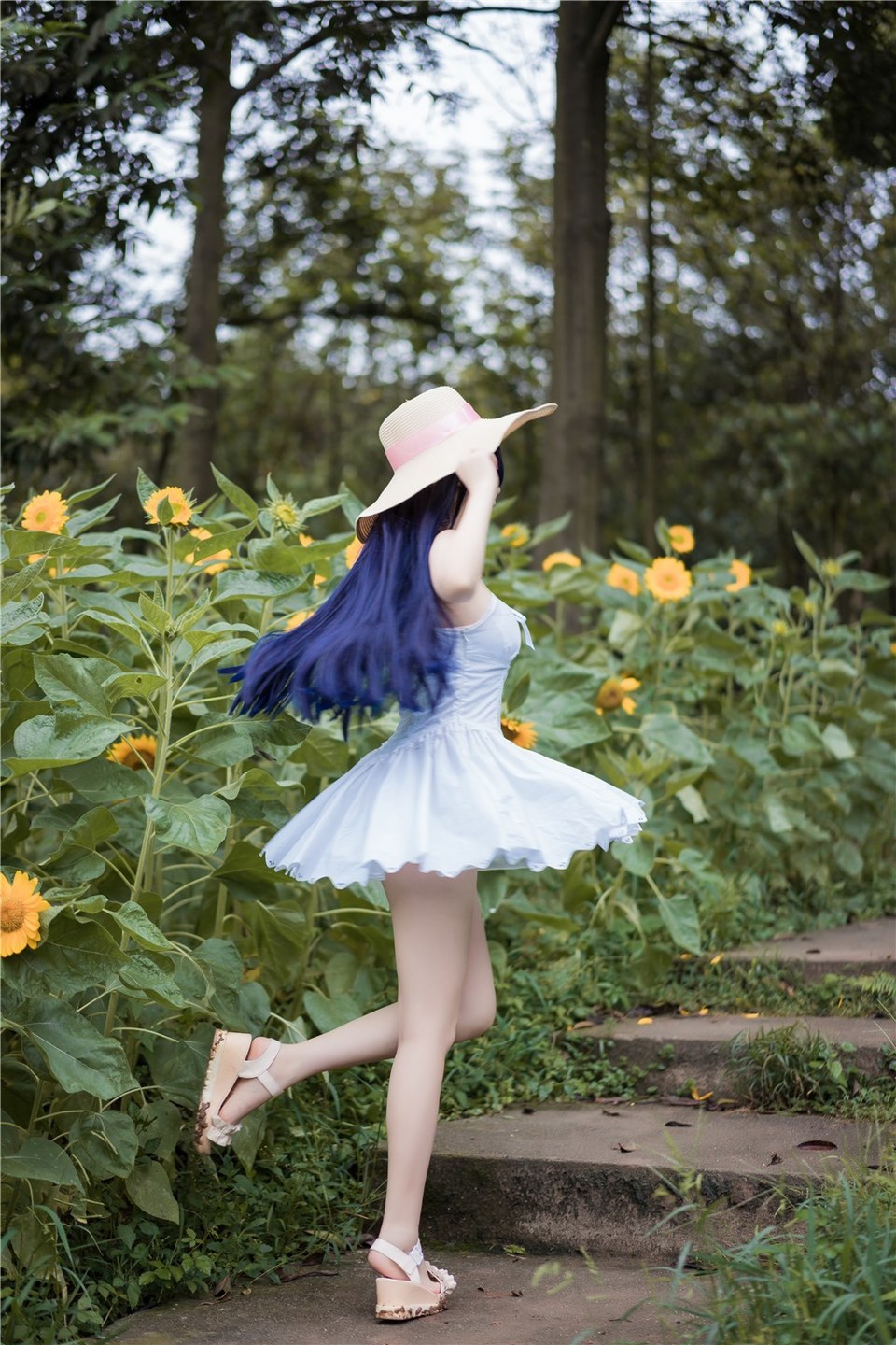 少女写真@花田里的黑猫妹妹 [38P]