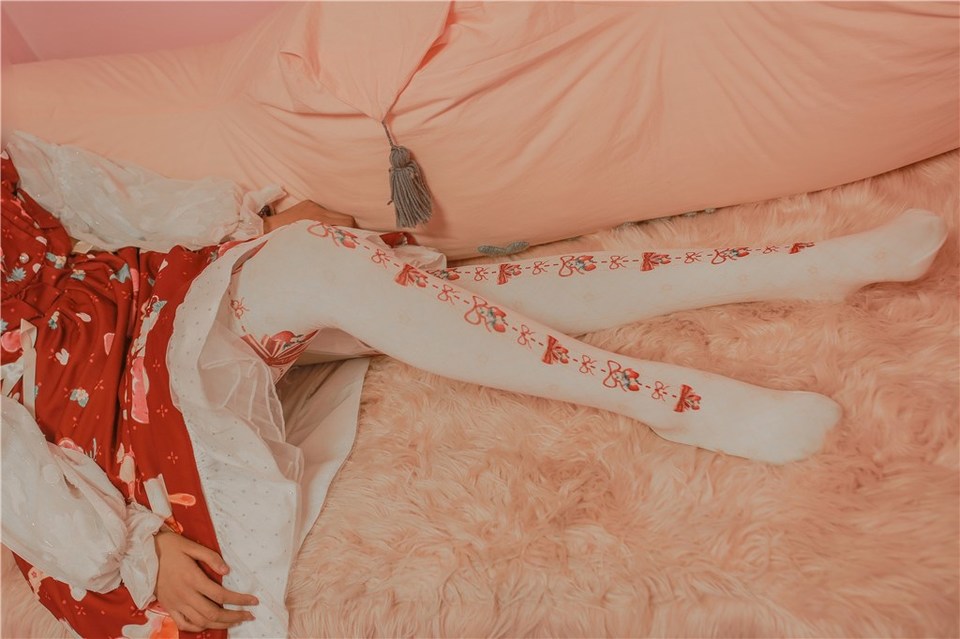 少女写真@草莓洛丽塔 [40P]