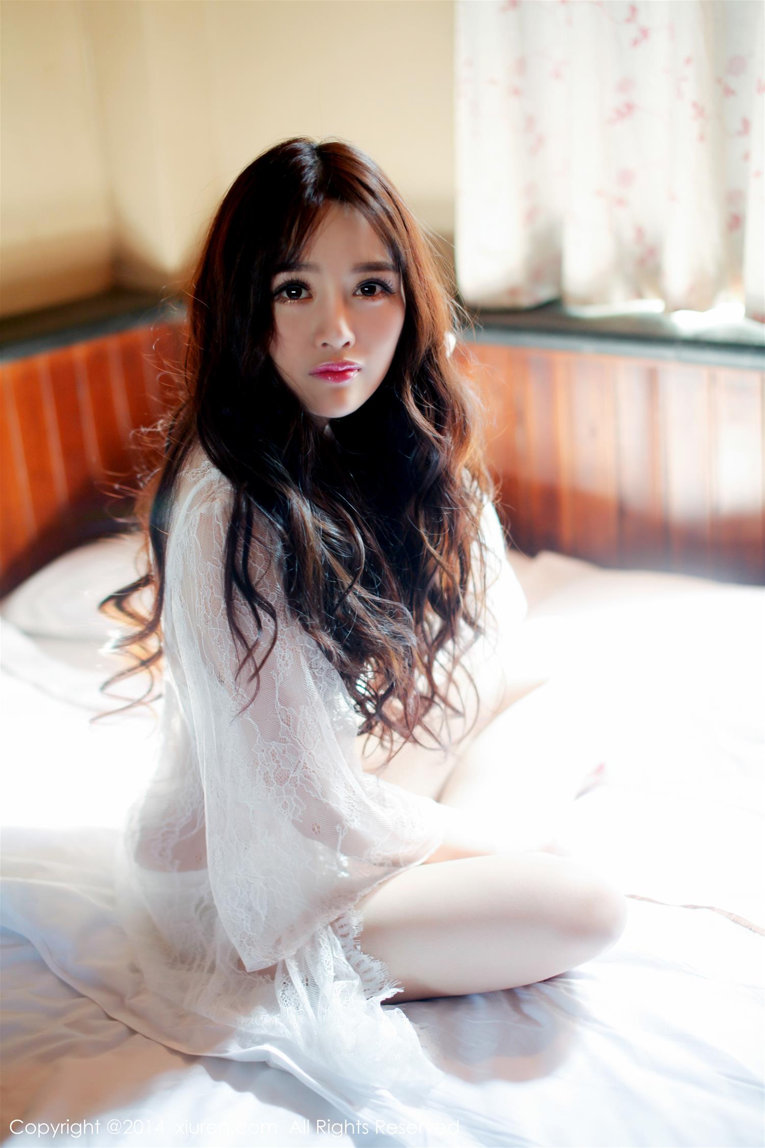 [XiuRen秀人网] 2014.10.16 NO.0225 高溜MilkCat [90P]