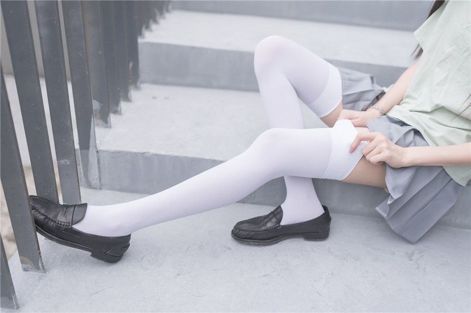 少女写真@这腿超细的 [40P]