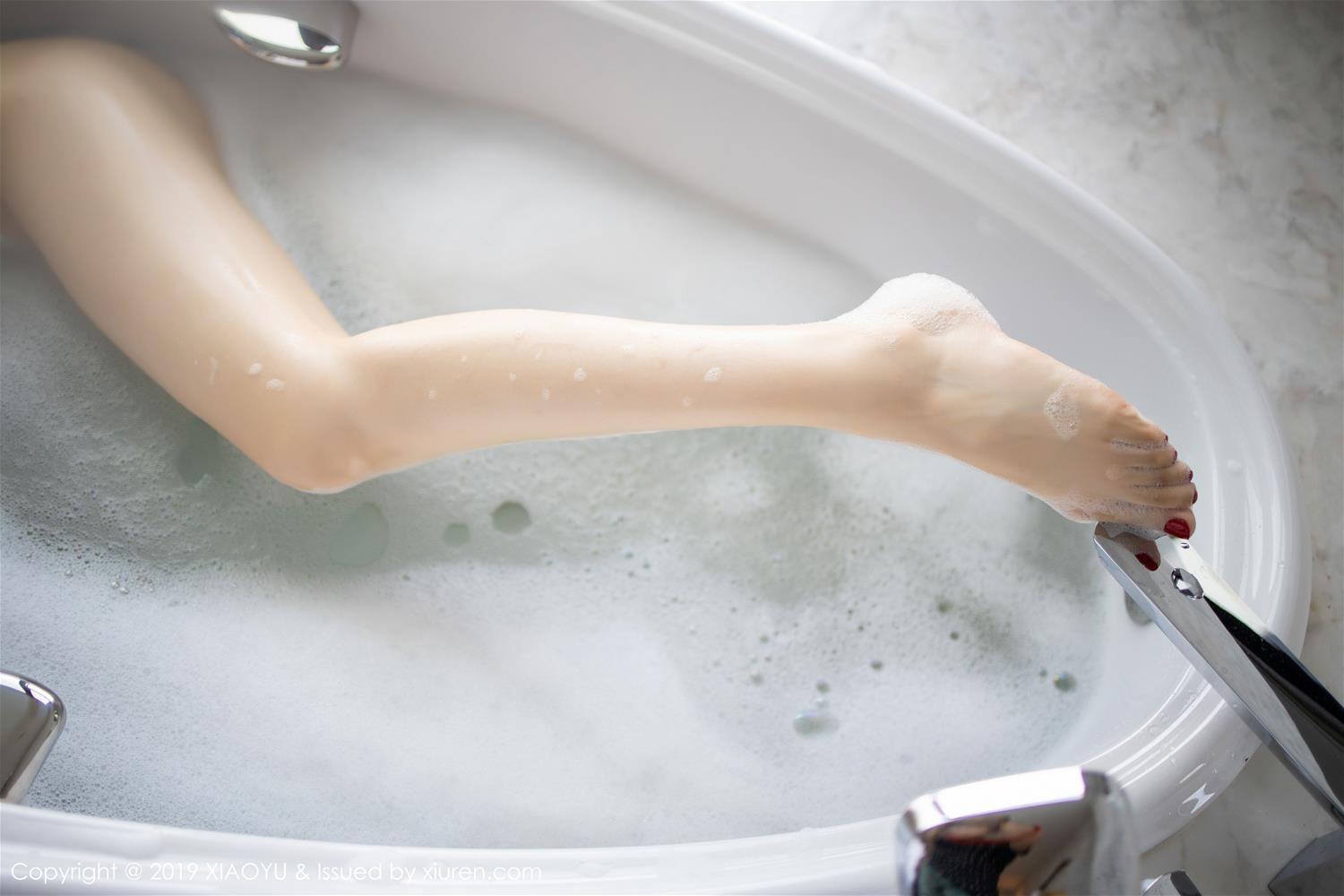 [XIAOYU语画界] 2019.12.26 VOL.223 Angela小热巴 [64P]