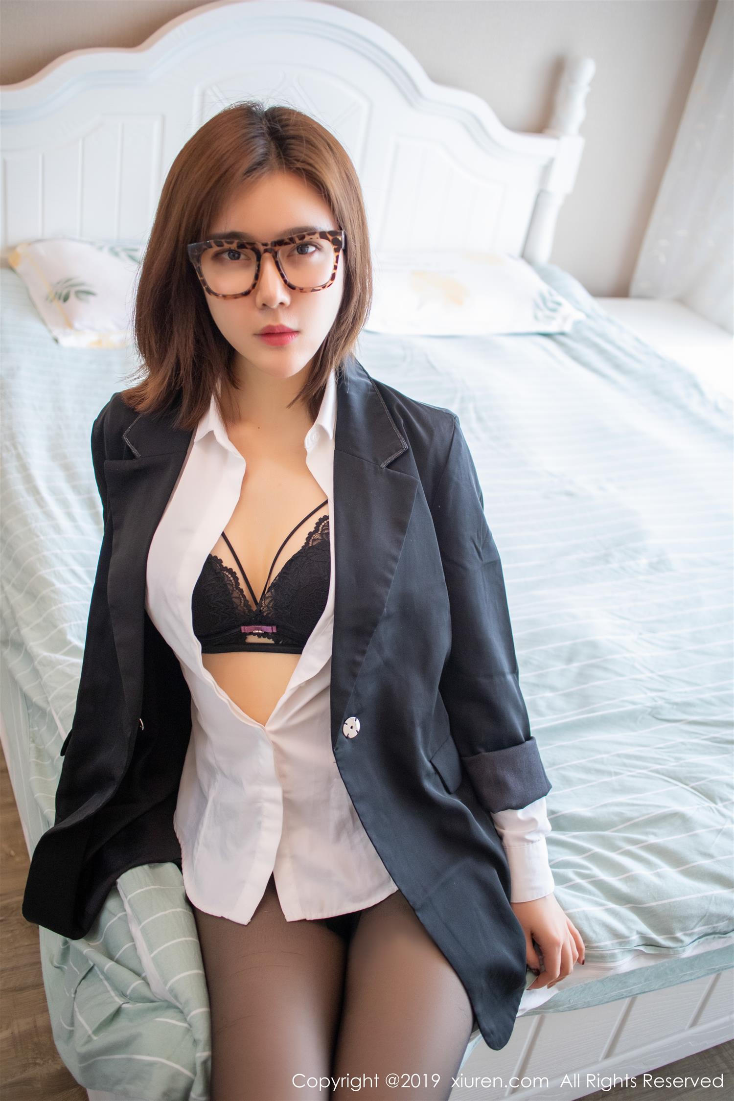 [XiuRen秀人网] 2019.05.09 NO.1439 Yomi悠蜜 [43P]