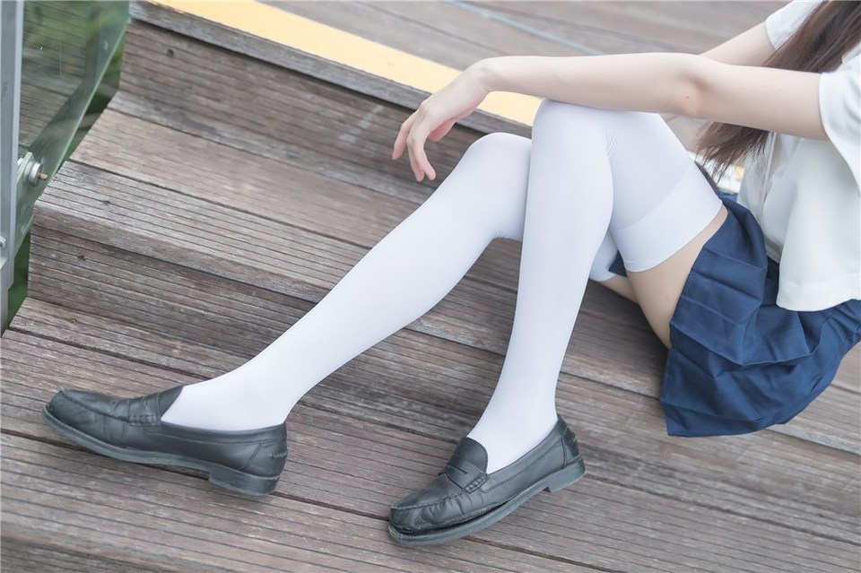 少女写真@白丝与细腿 [40P]