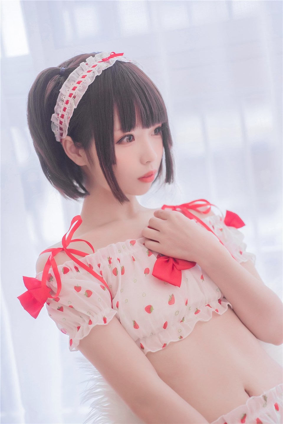 少女写真@草莓与恶魔女孩 [43P]