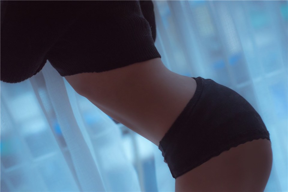 少女写真@草莓与恶魔女孩 [43P]