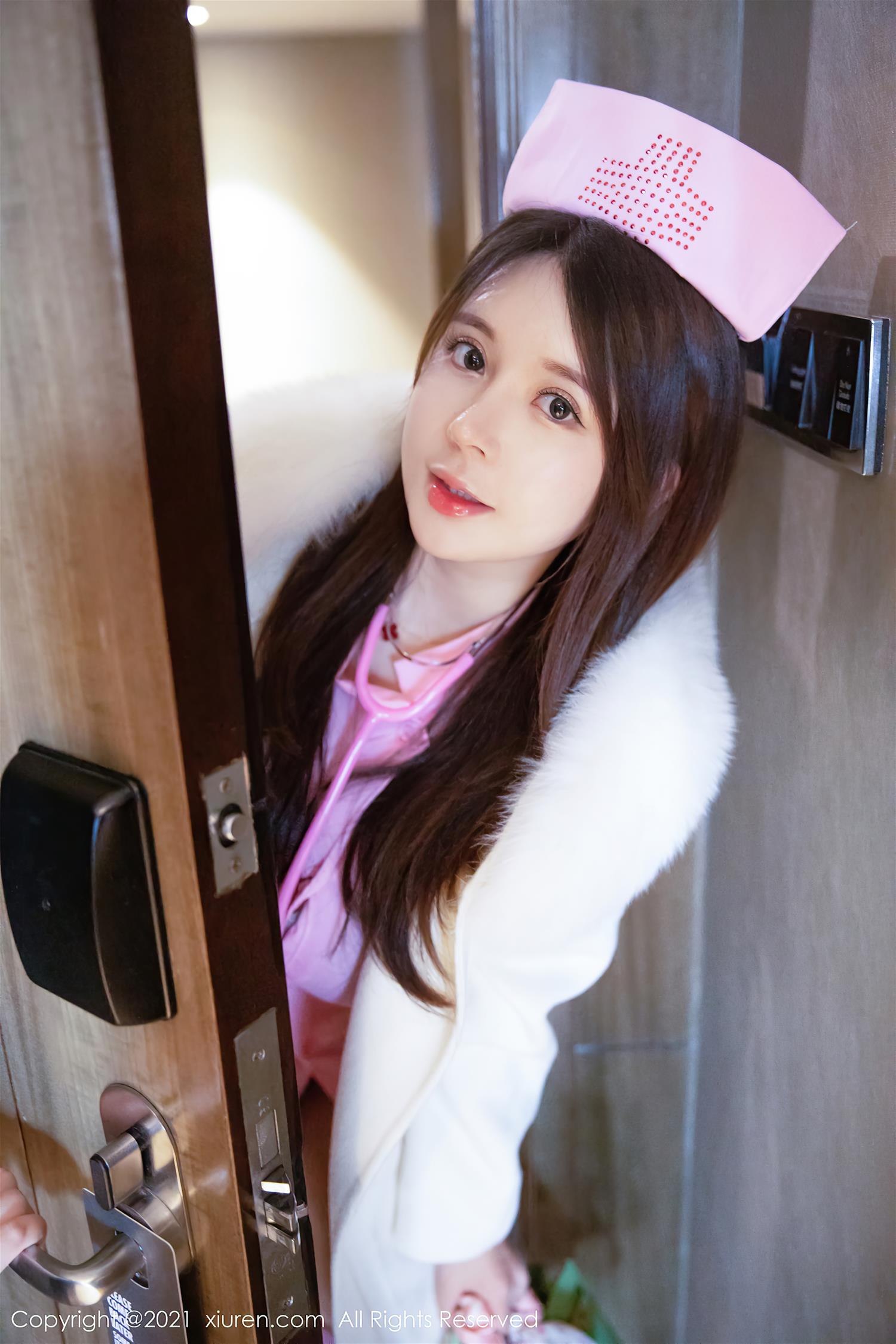 [XiuRen秀人网] 2021.02.26 NO.3143 奶油妹妹 [39P]