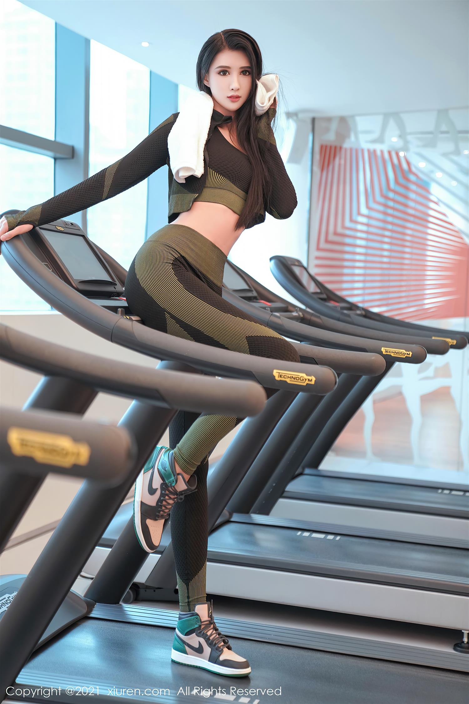 [XiuRen秀人网] 2021.01.25 NO.3040 葛征 净高184cm [56P]