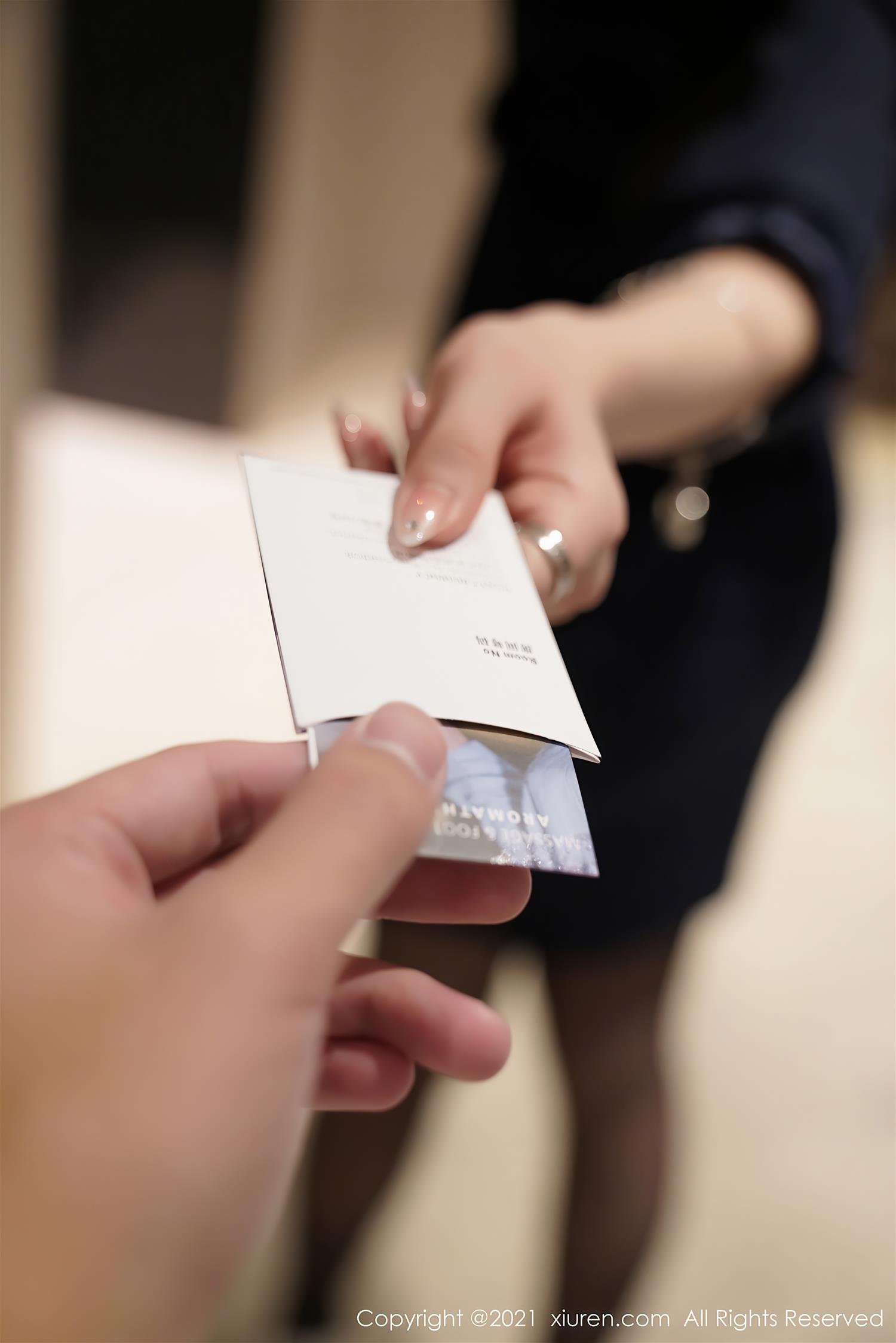 [XiuRen秀人网] 2021.01.26 NO.3043 玉兔miki [80P]