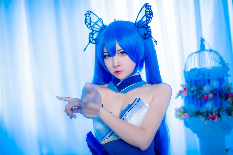 少女写真@白婚纱与初音未来 [43P]