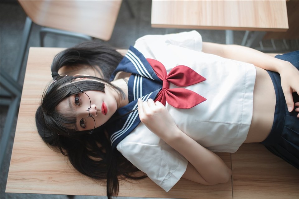 少女写真@黑丝学妹 [46P]